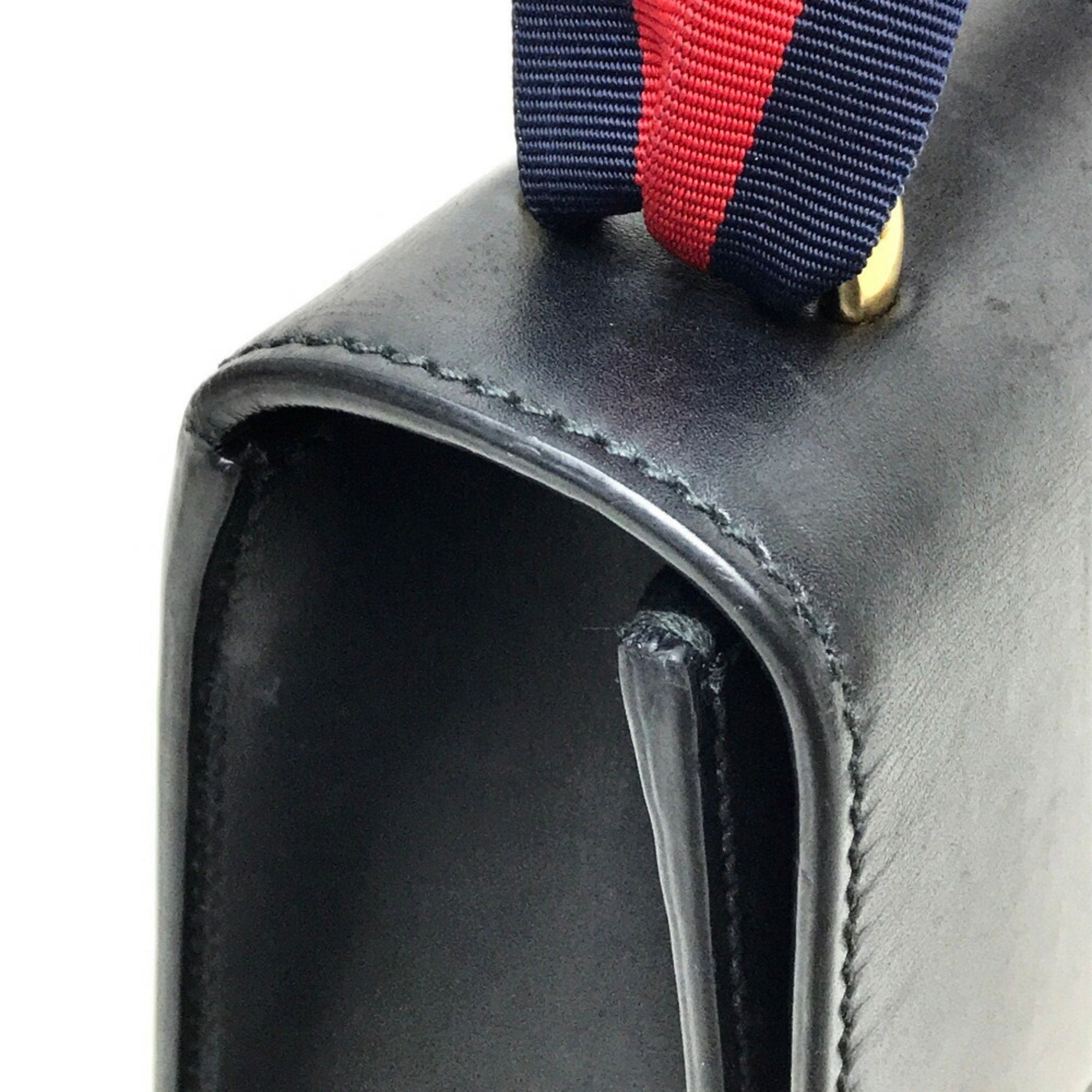 Gucci Black Leather Handbag Shoulder Bag (Pre-Owned)
