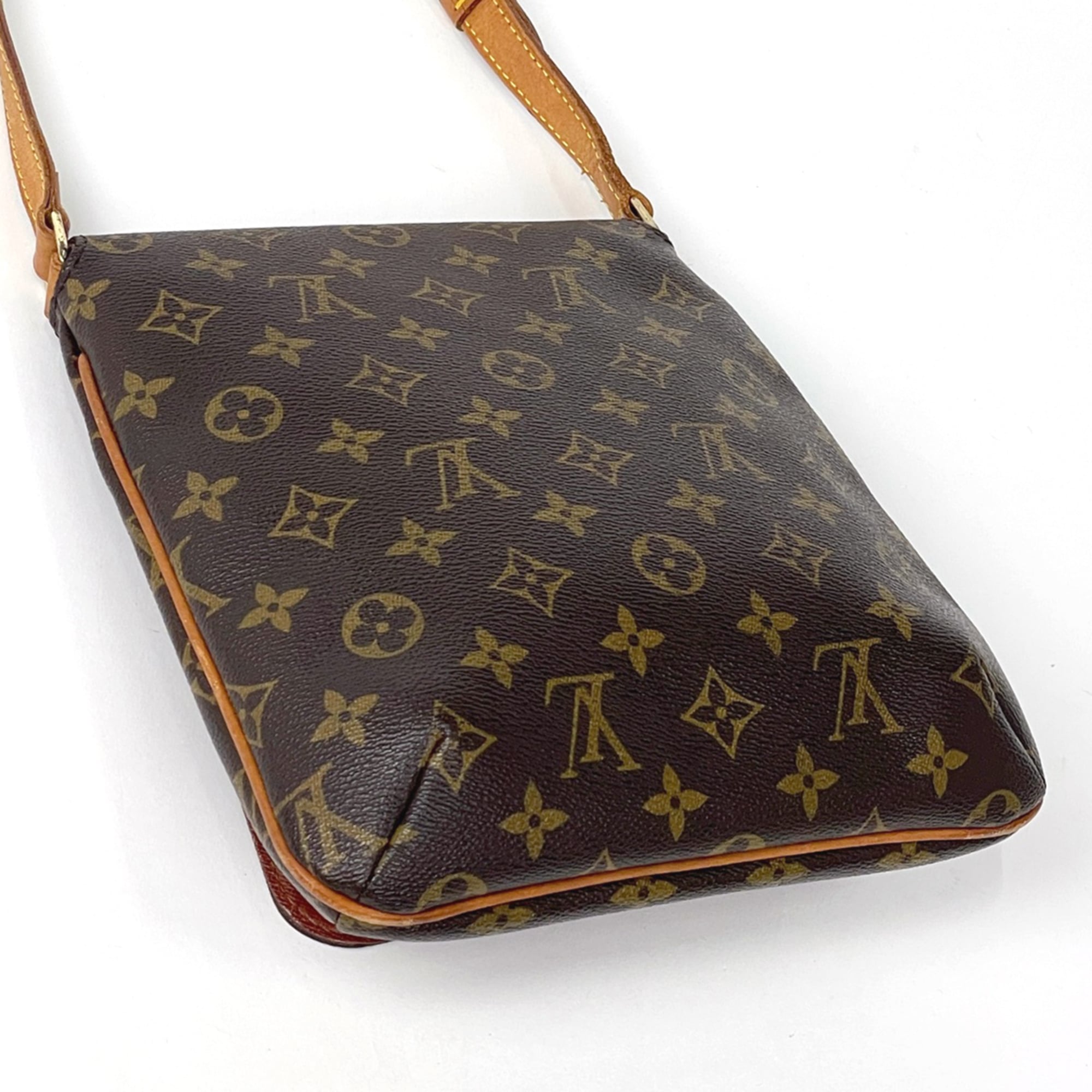 Louis Vuitton Monogram Brown Monogram Shoulder Bag (Pre-Owned)
