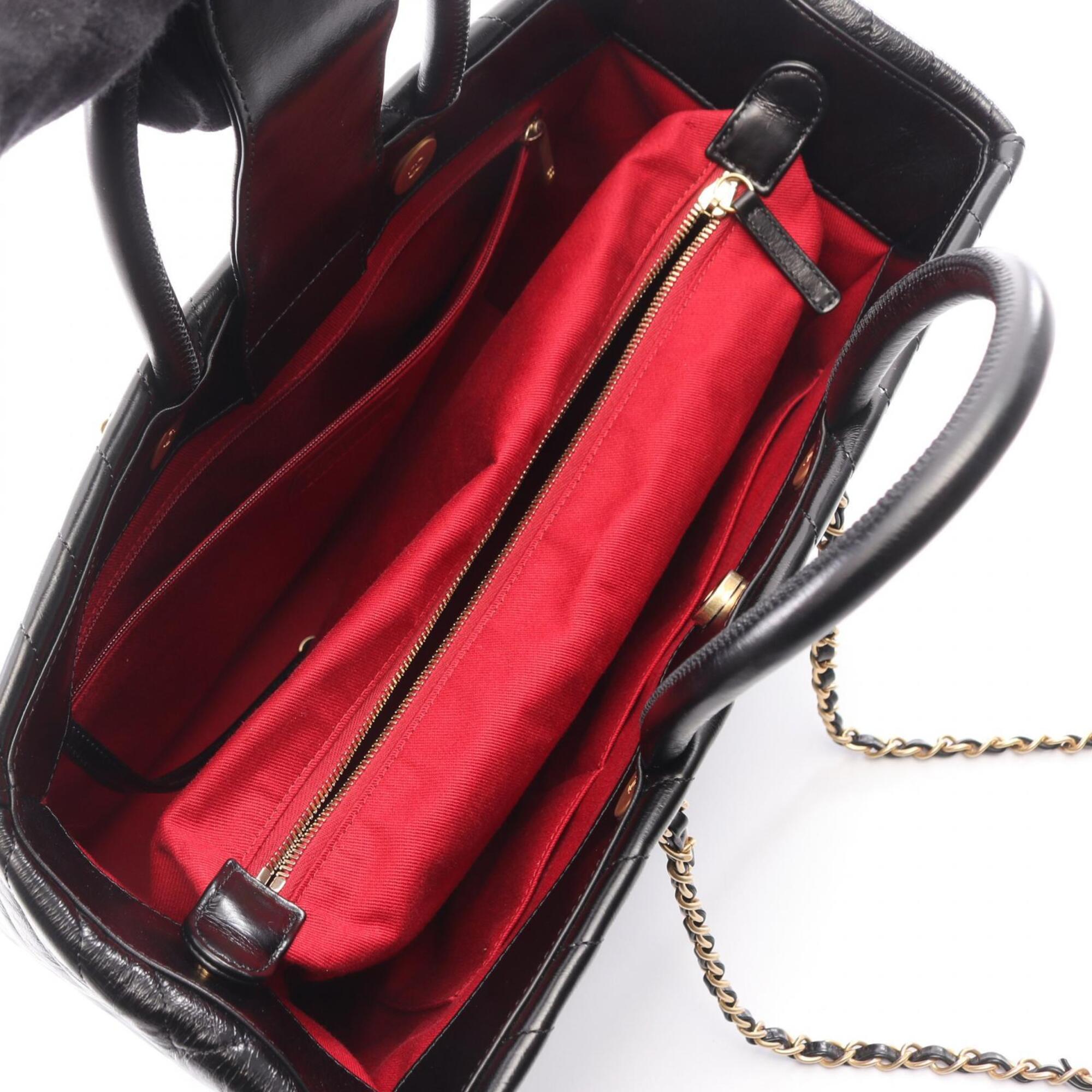 Chanel Black Leather Handbag Tote Bag (Pre-Owned)