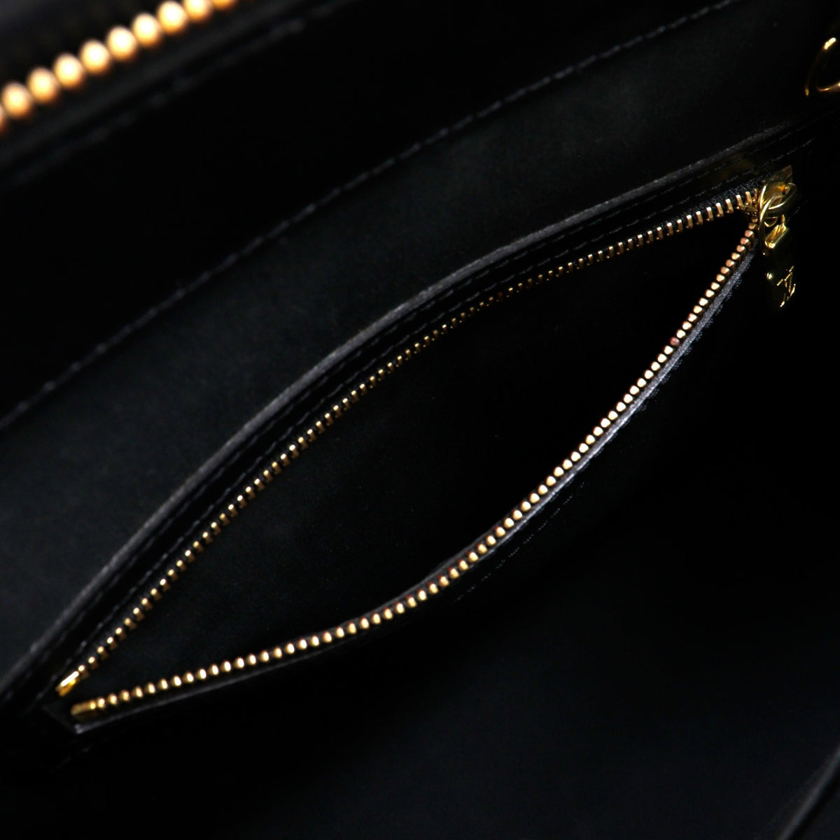 Louis Vuitton Black Noir Epi Leather Tote Bag (Pre-Owned)