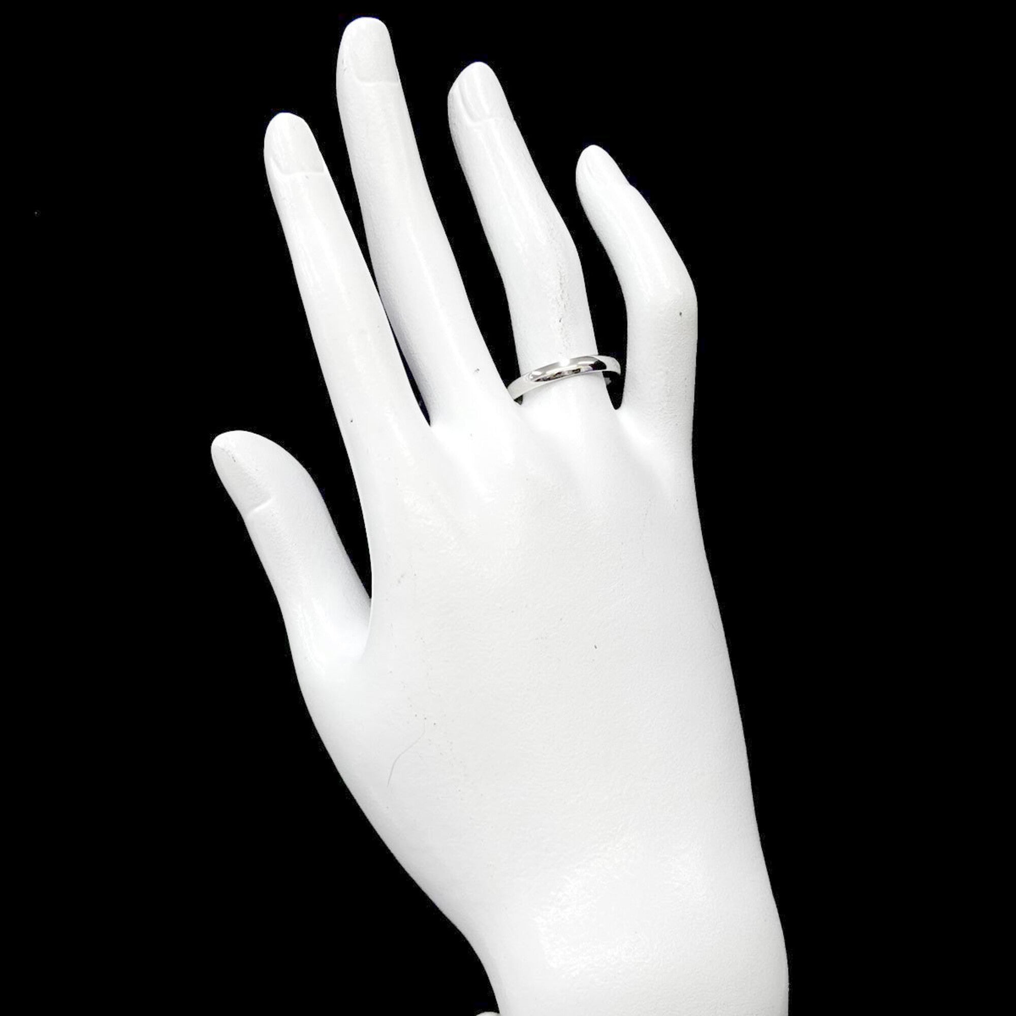 Van Cleef & Arpels Platinum 950 Band Ring (Pre-Owned)