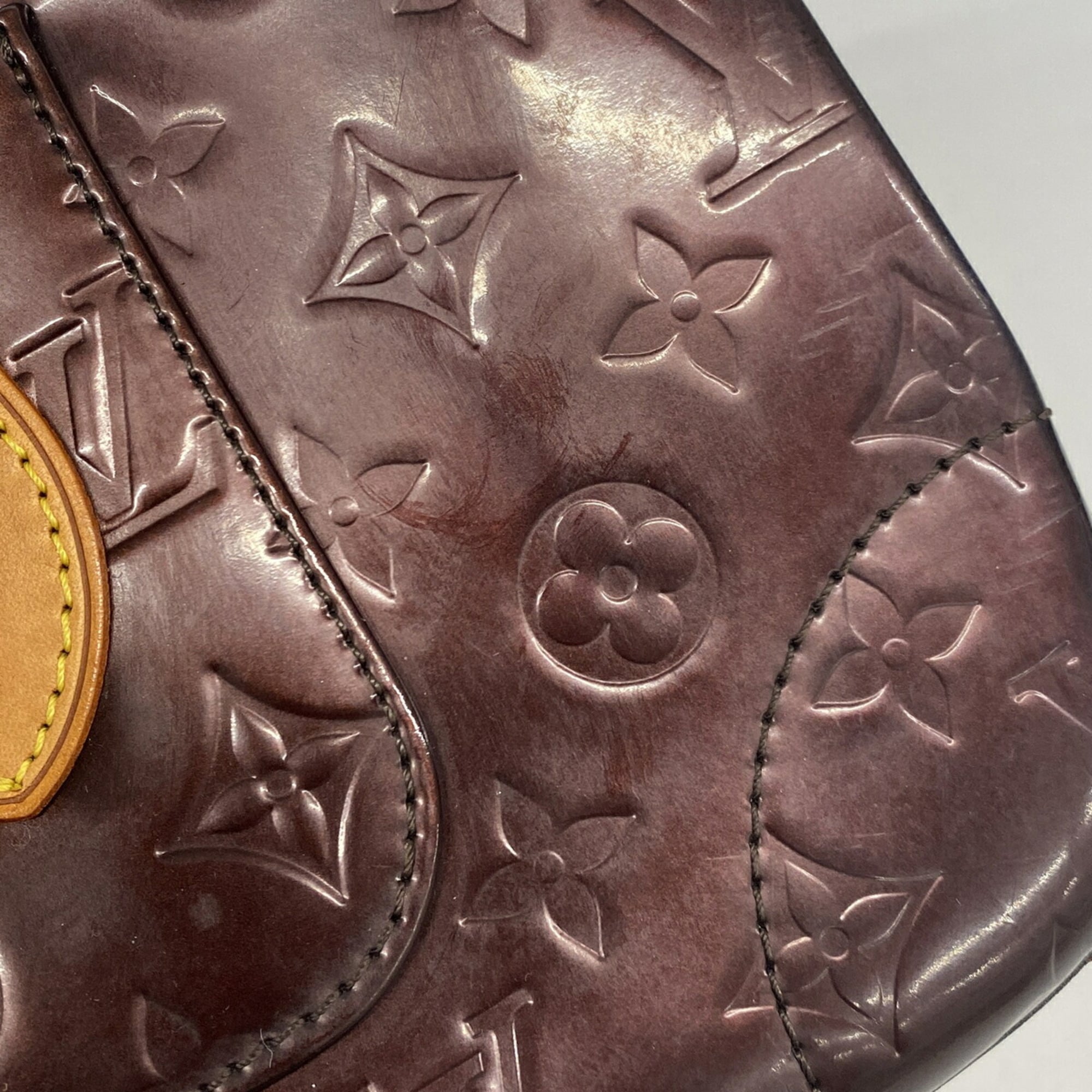 Louis Vuitton Amarante Shoulder Bag (Pre-Owned)