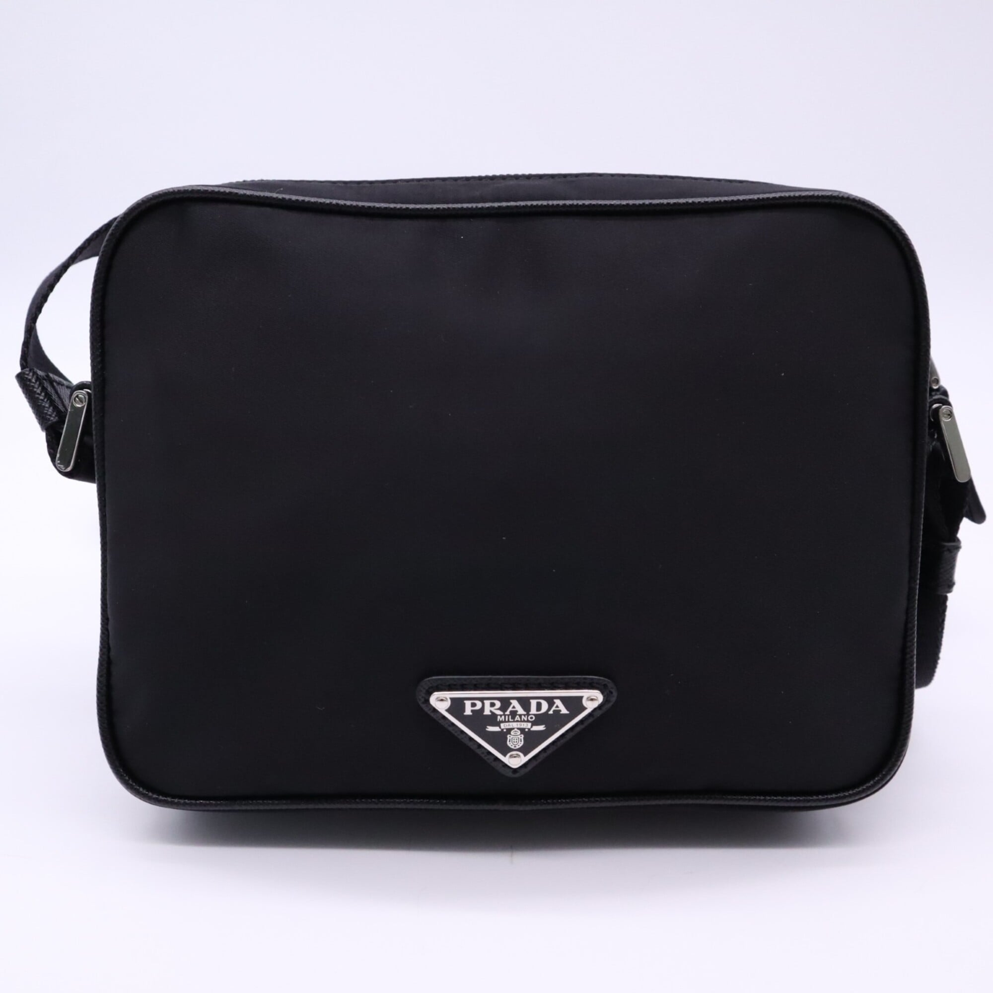 Prada Saffiano Black Nylon Shoulder Bag (Pre-Owned)