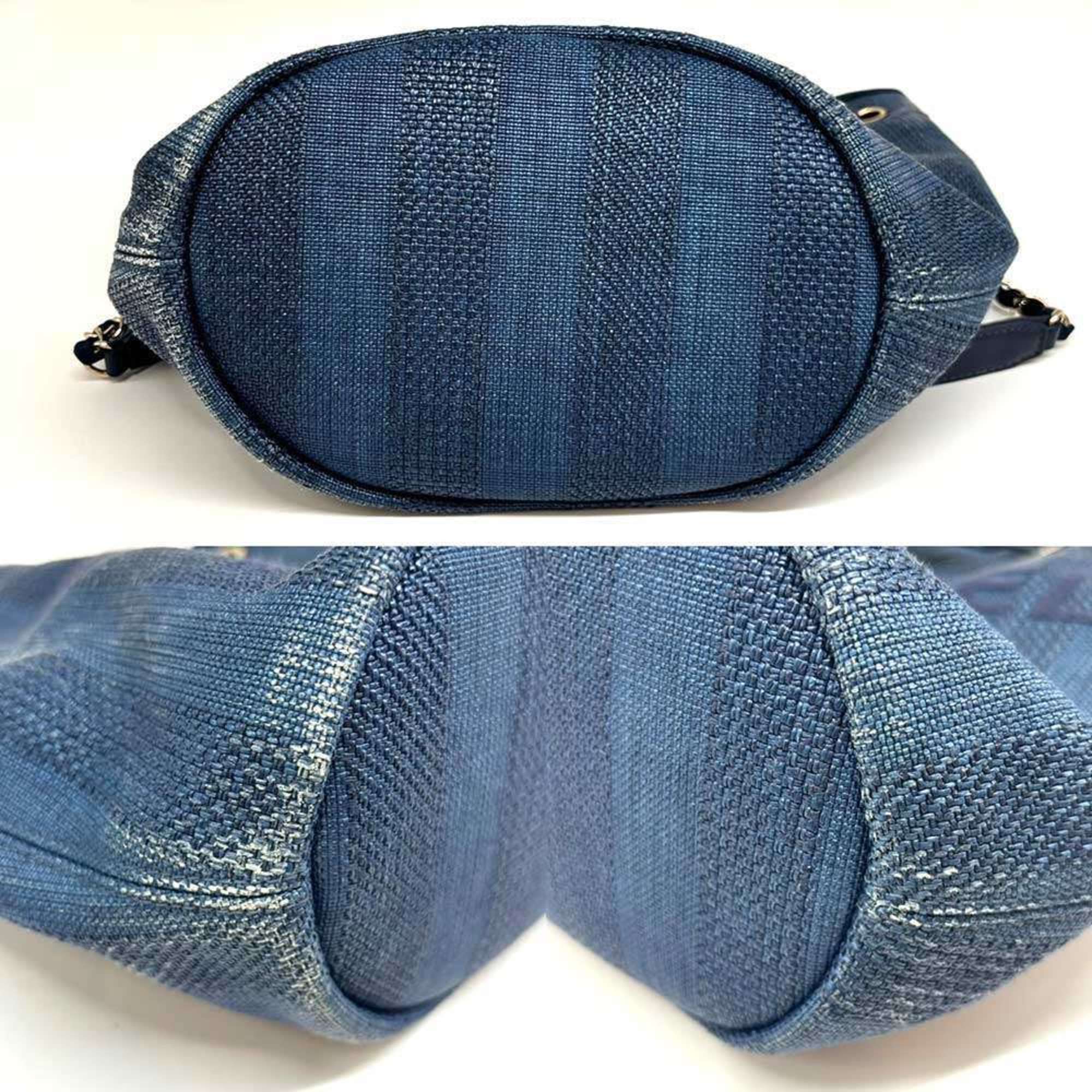 Chanel Blue Raffia Leather Tote Bag (Pre-Owned)