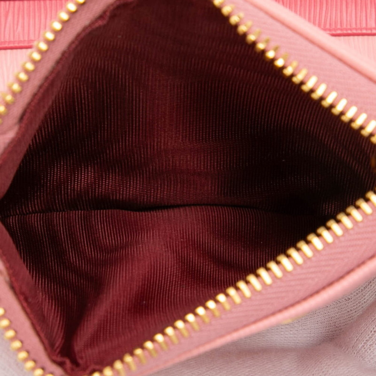 Prada Pink Leather Wallet (Bi-Fold) (Pre-Owned)