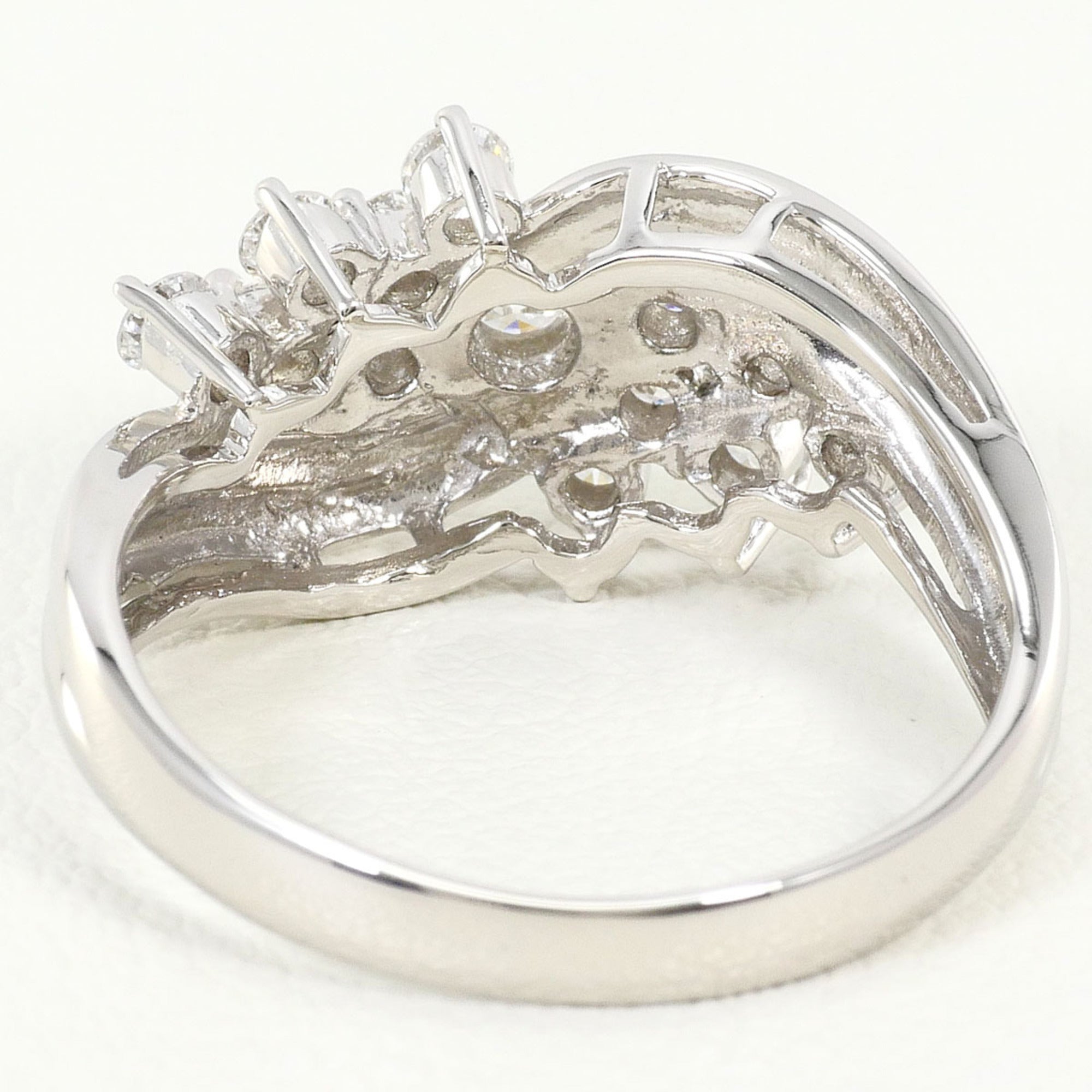 Unbranded Platinum Platinum 900 Band Ring (Pre-Owned)