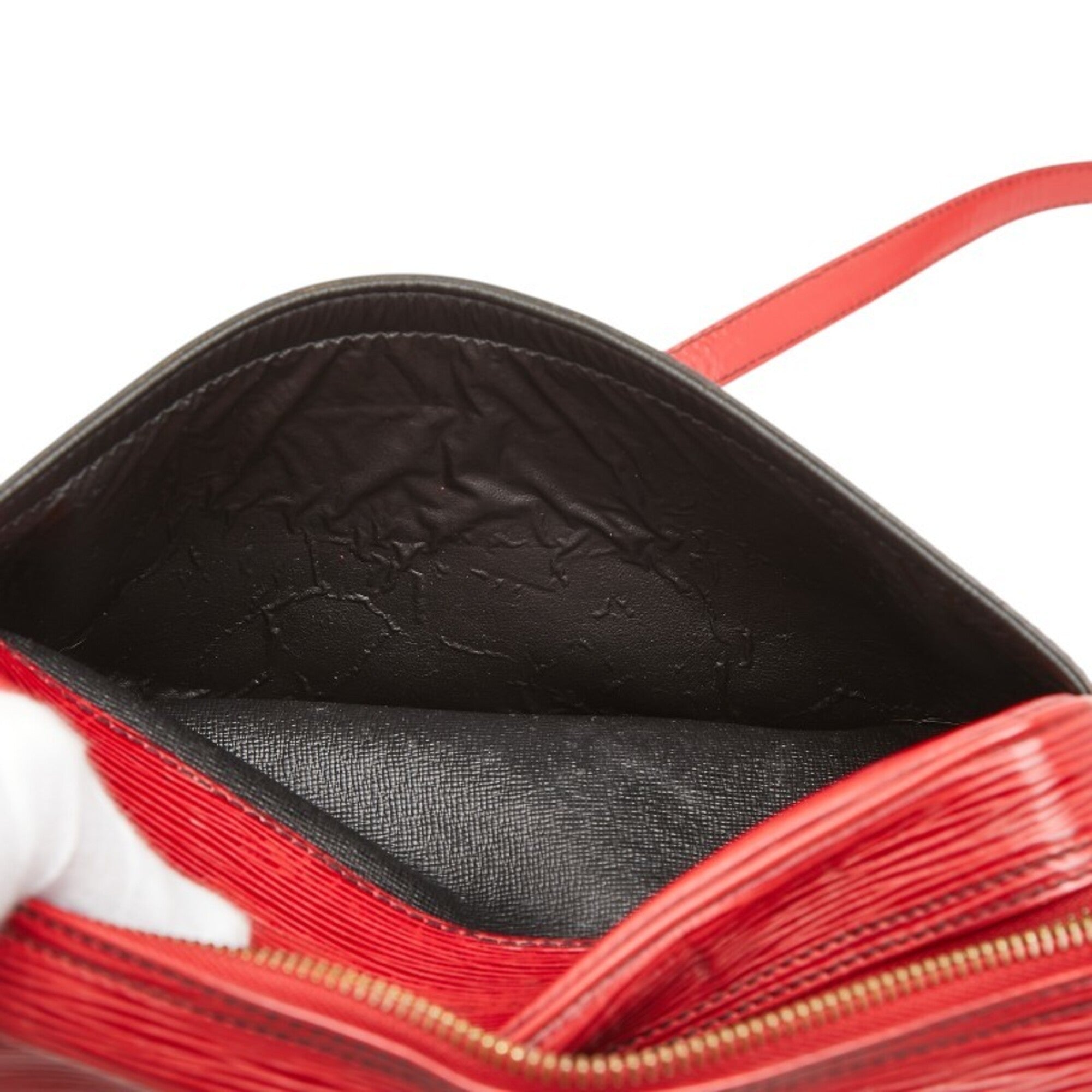 Louis Vuitton Epi Castilian Red Leather Shoulder Bag (Pre-Owned)