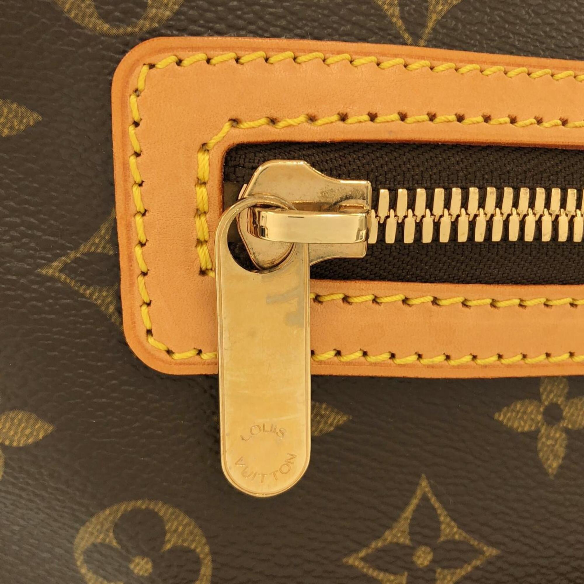 Louis Vuitton Marron Coated Canvas Shoulder Bag (Pre-Owned)