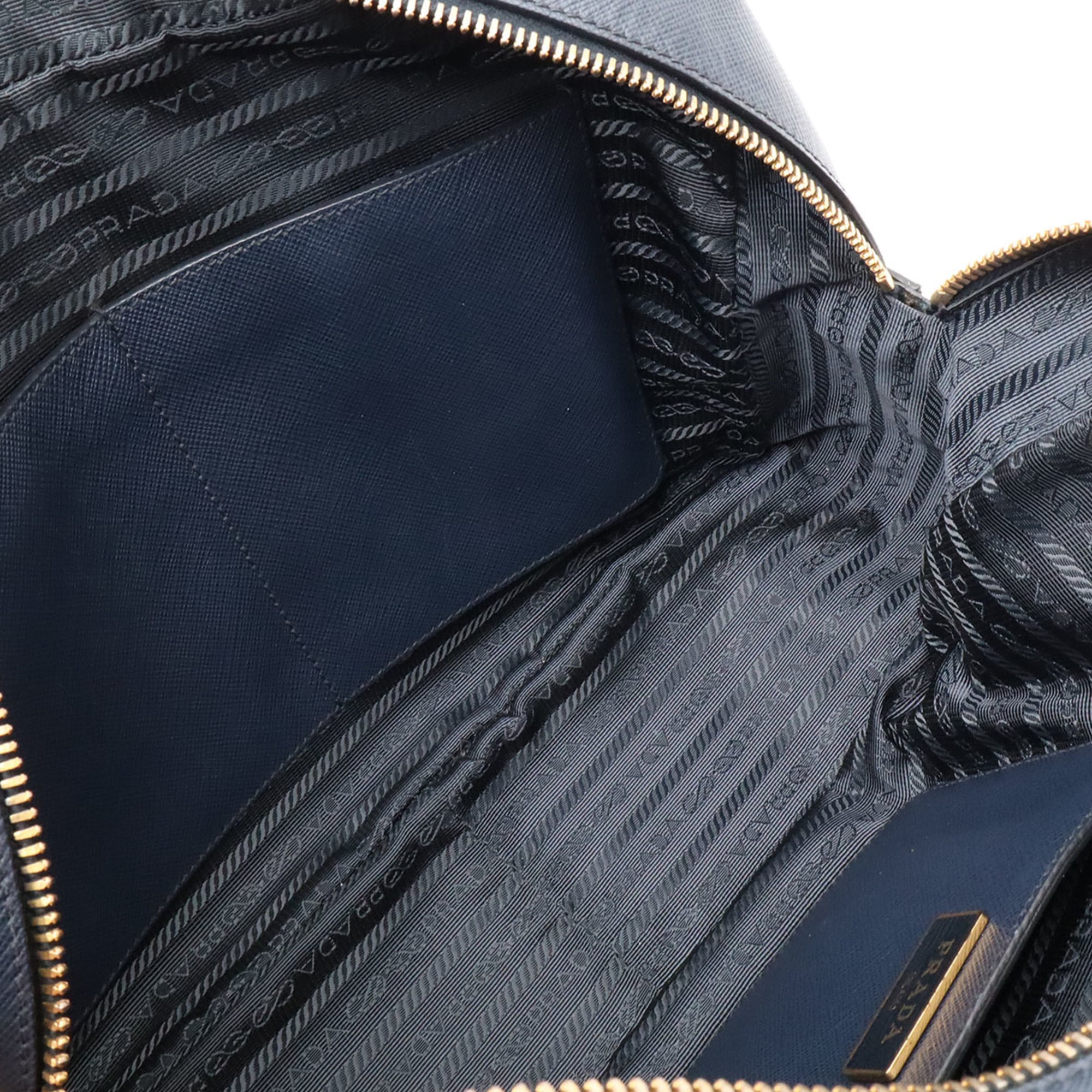 Prada Saffiano Navy Saffiano Handbag Shoulder Bag (Pre-Owned)
