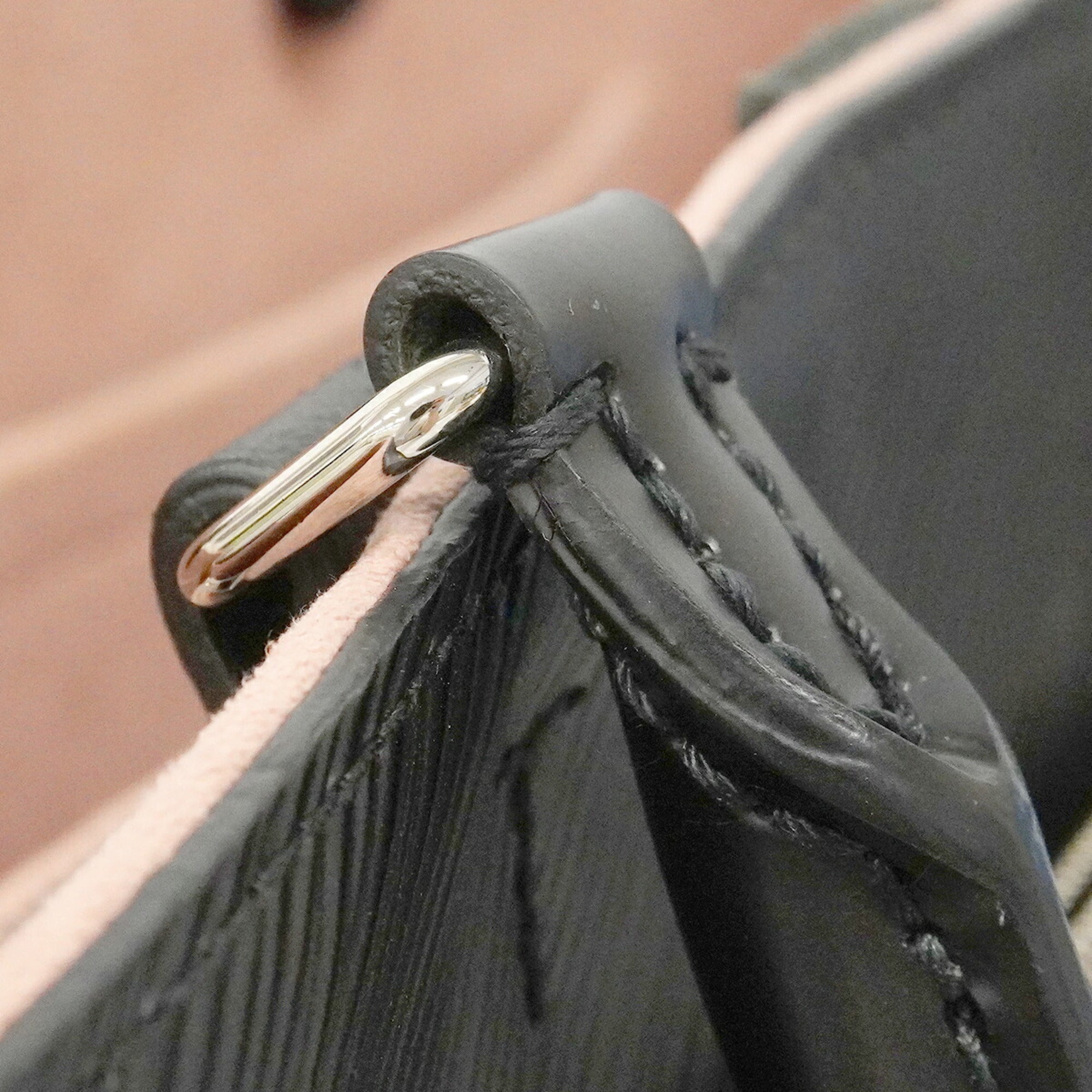 Louis Vuitton Noir Rose Ballerine Handbag (Pre-Owned)