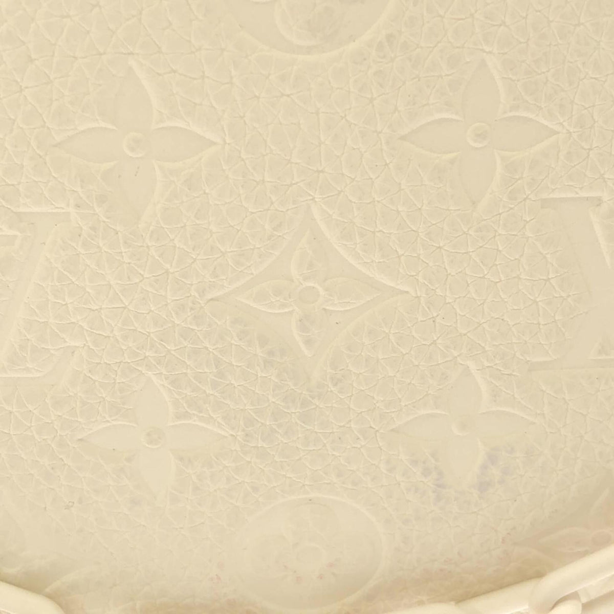 Louis Vuitton White Leather Handbag Pochette (Pre-Owned)