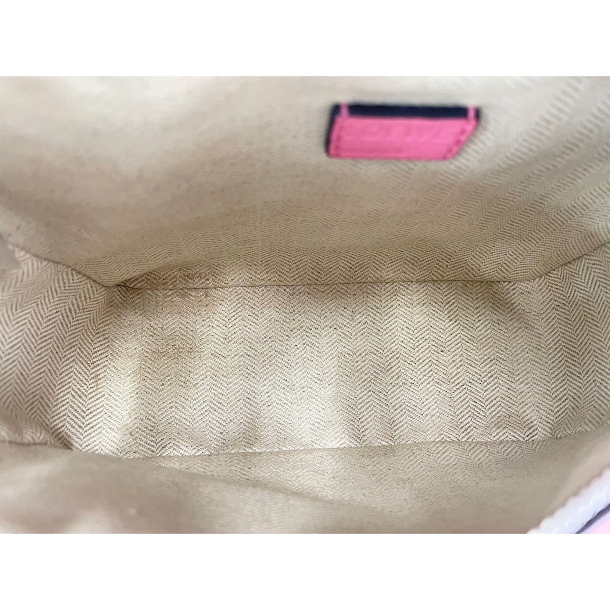Loewe Pink Shoulder Bag (Pre-Owned)