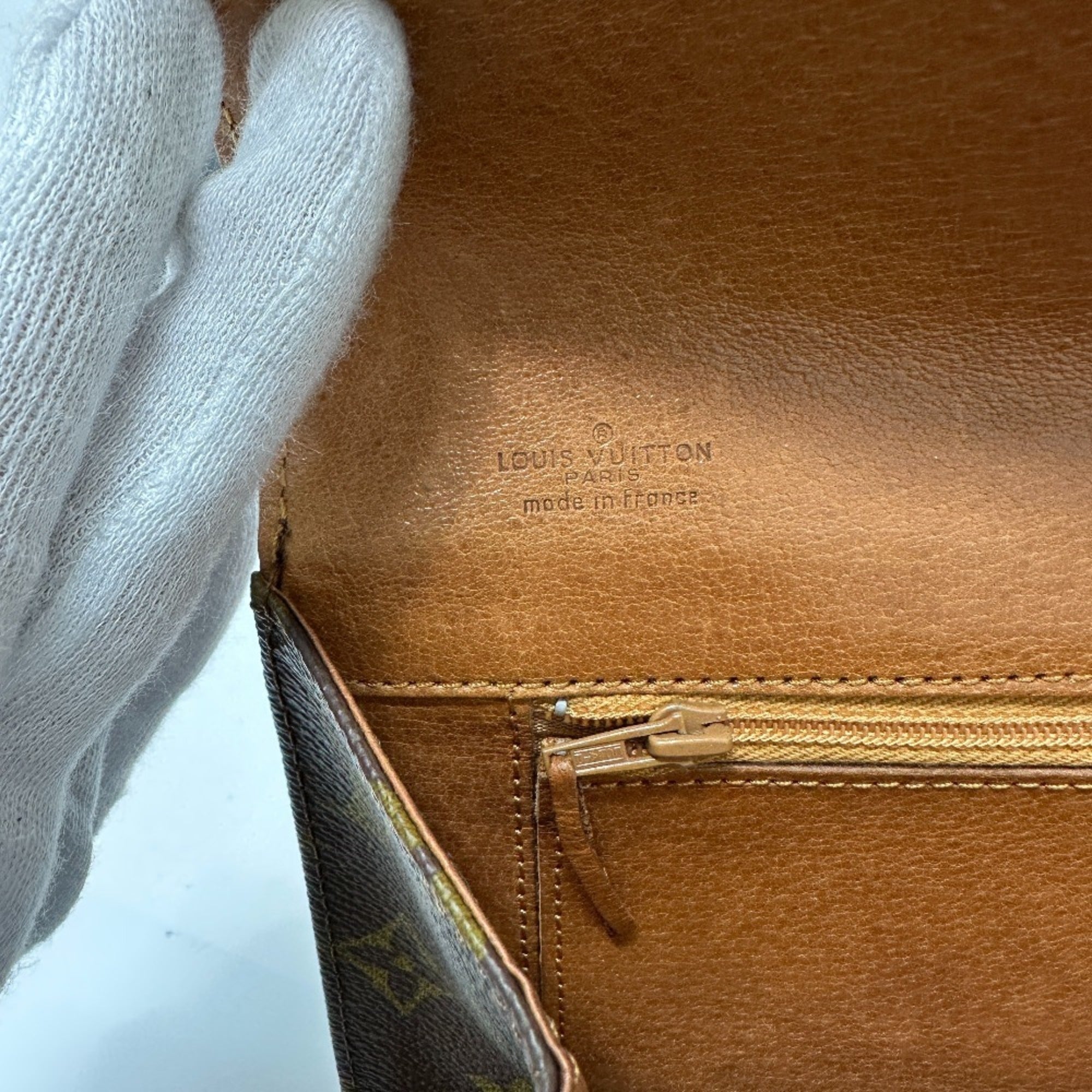 Louis Vuitton Brown Monogram Clutch Bag Pochette (Pre-Owned)