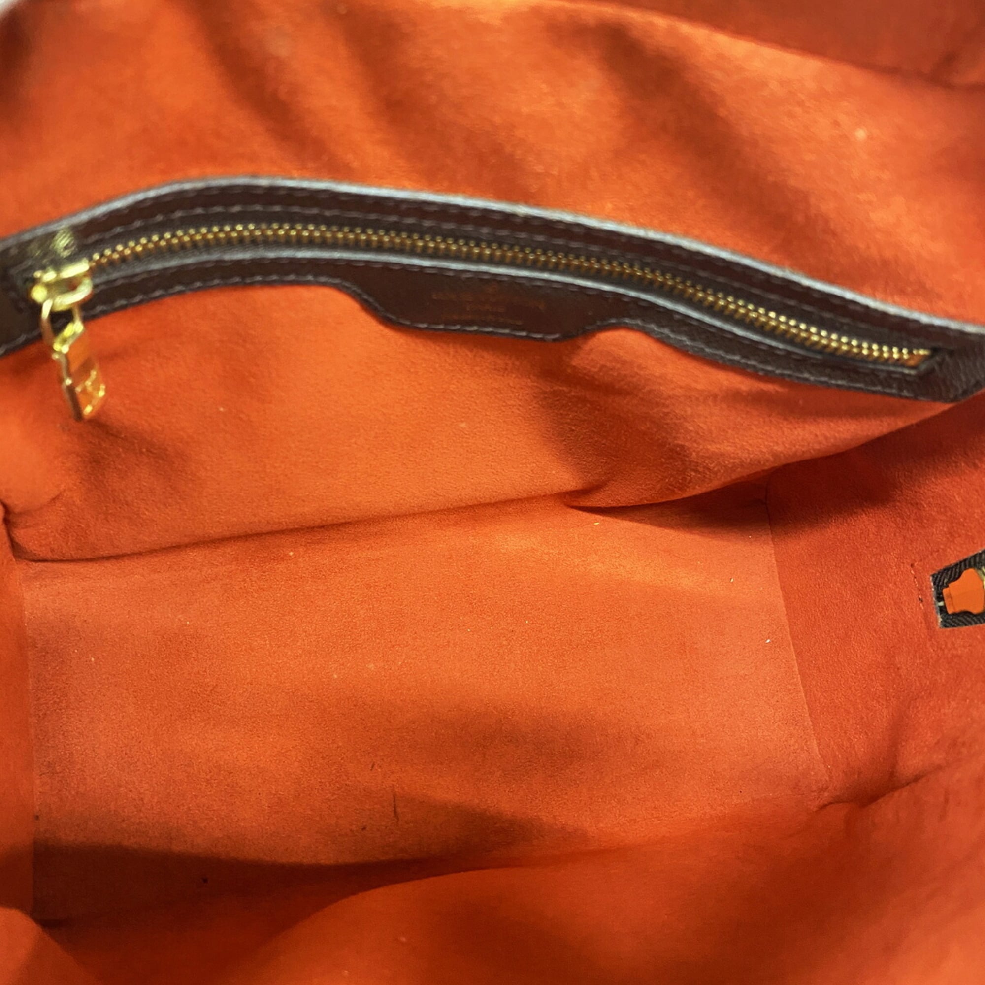 Louis Vuitton Ebene Handbag (Pre-Owned)