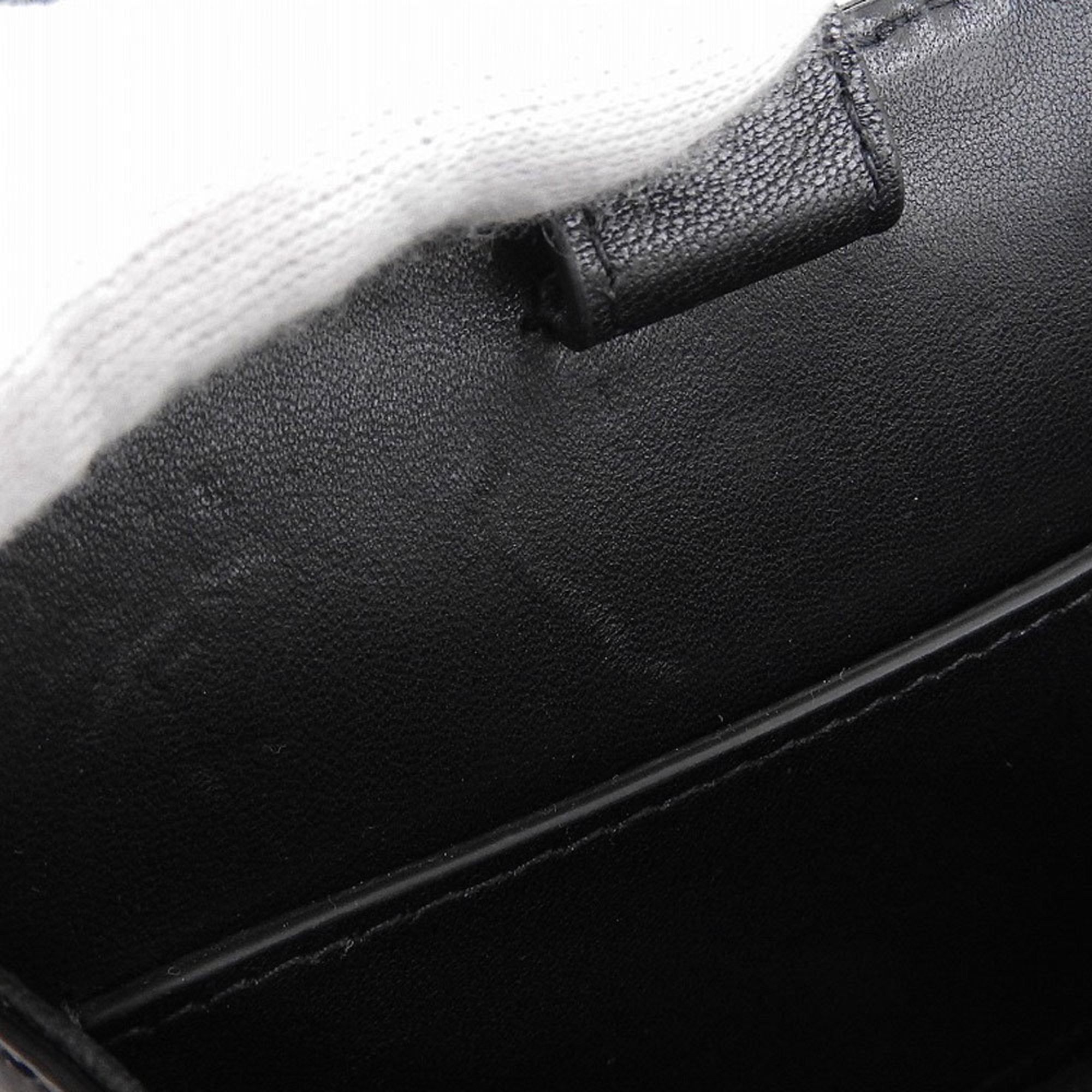 Salvatore Ferragamo Black Leather Handbag (Pre-Owned)
