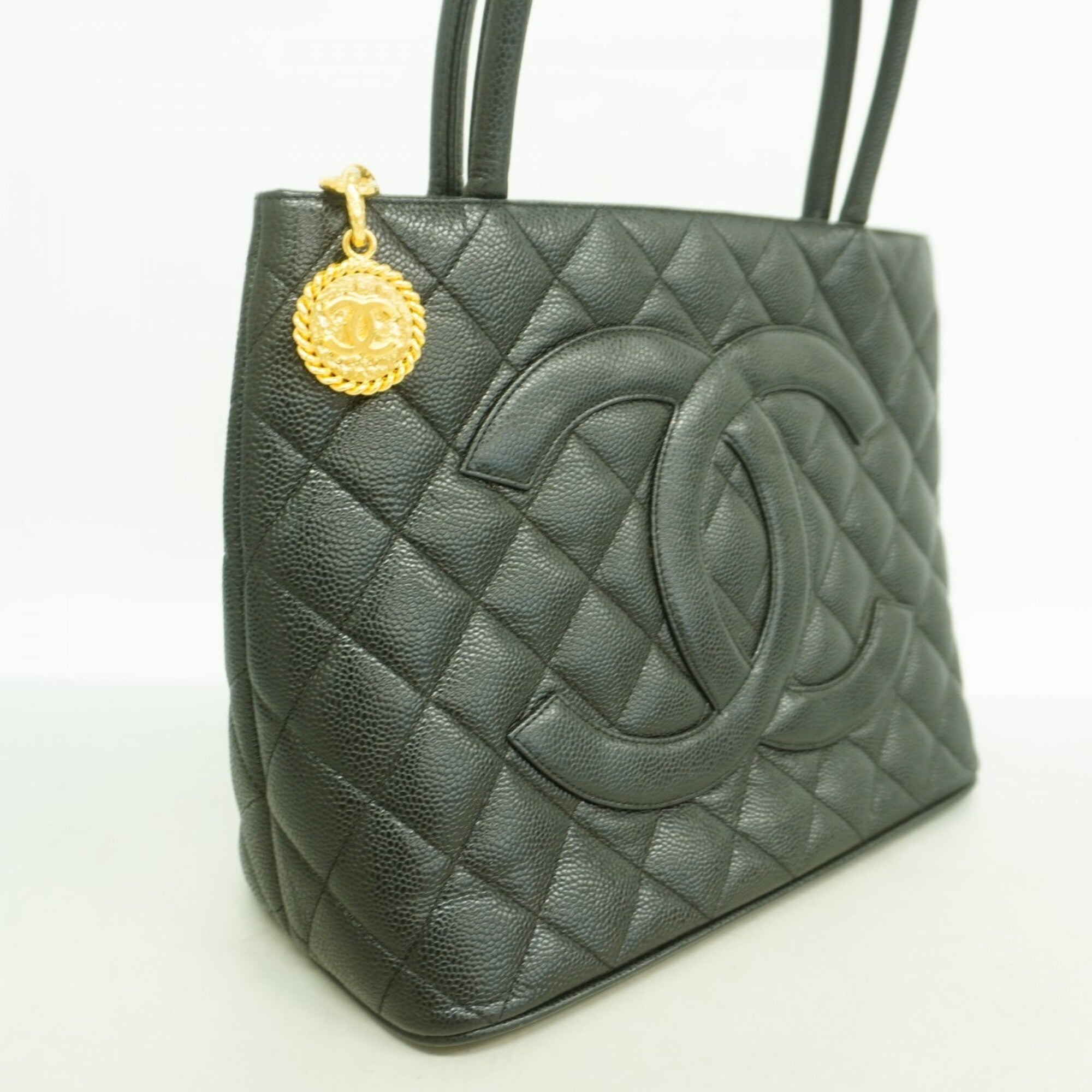 Chanel Black Grained Calfskin Tote Bag (Pre-Owned)