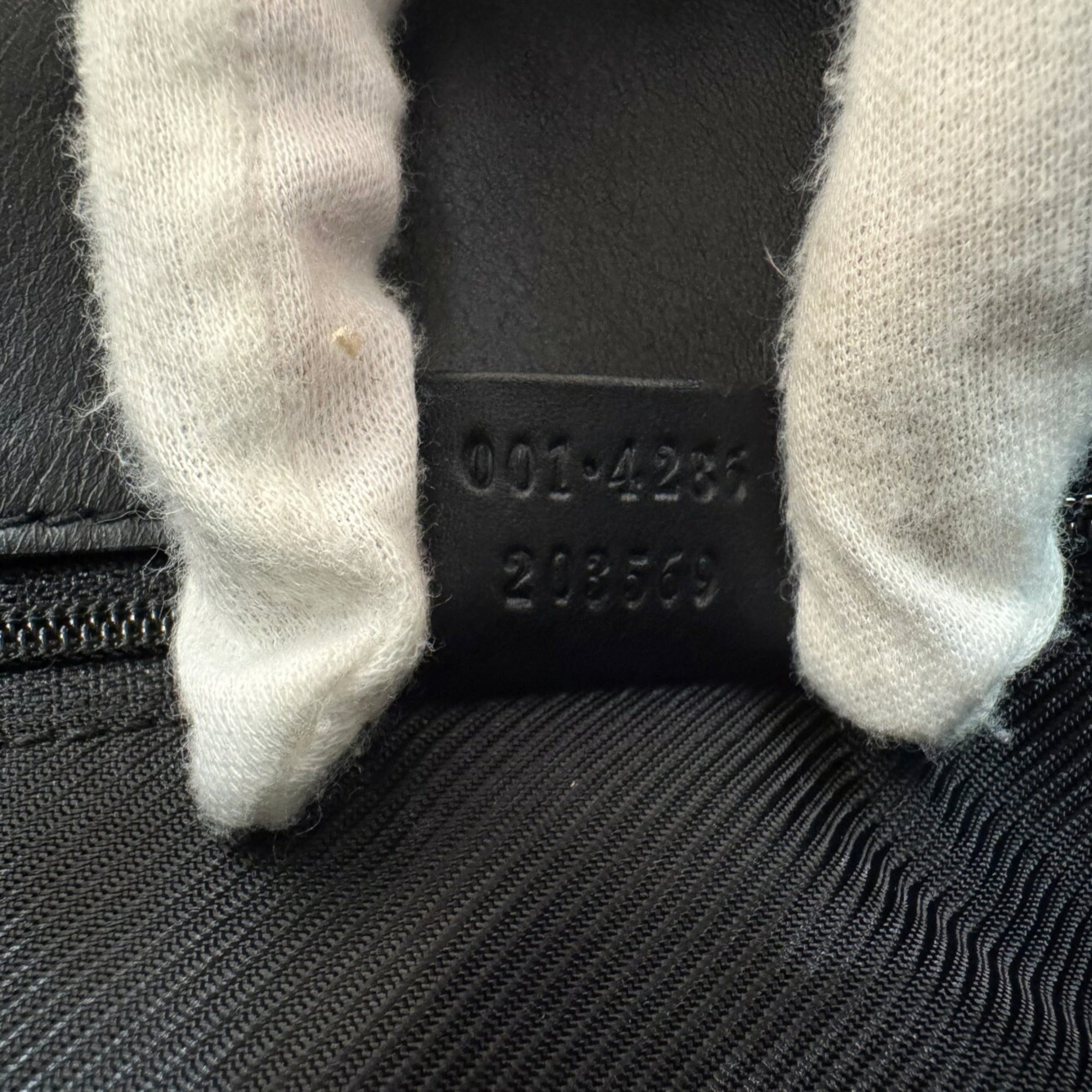 Gucci Black Gg Canvas Leather Shoulder Bag (Pre-Owned)