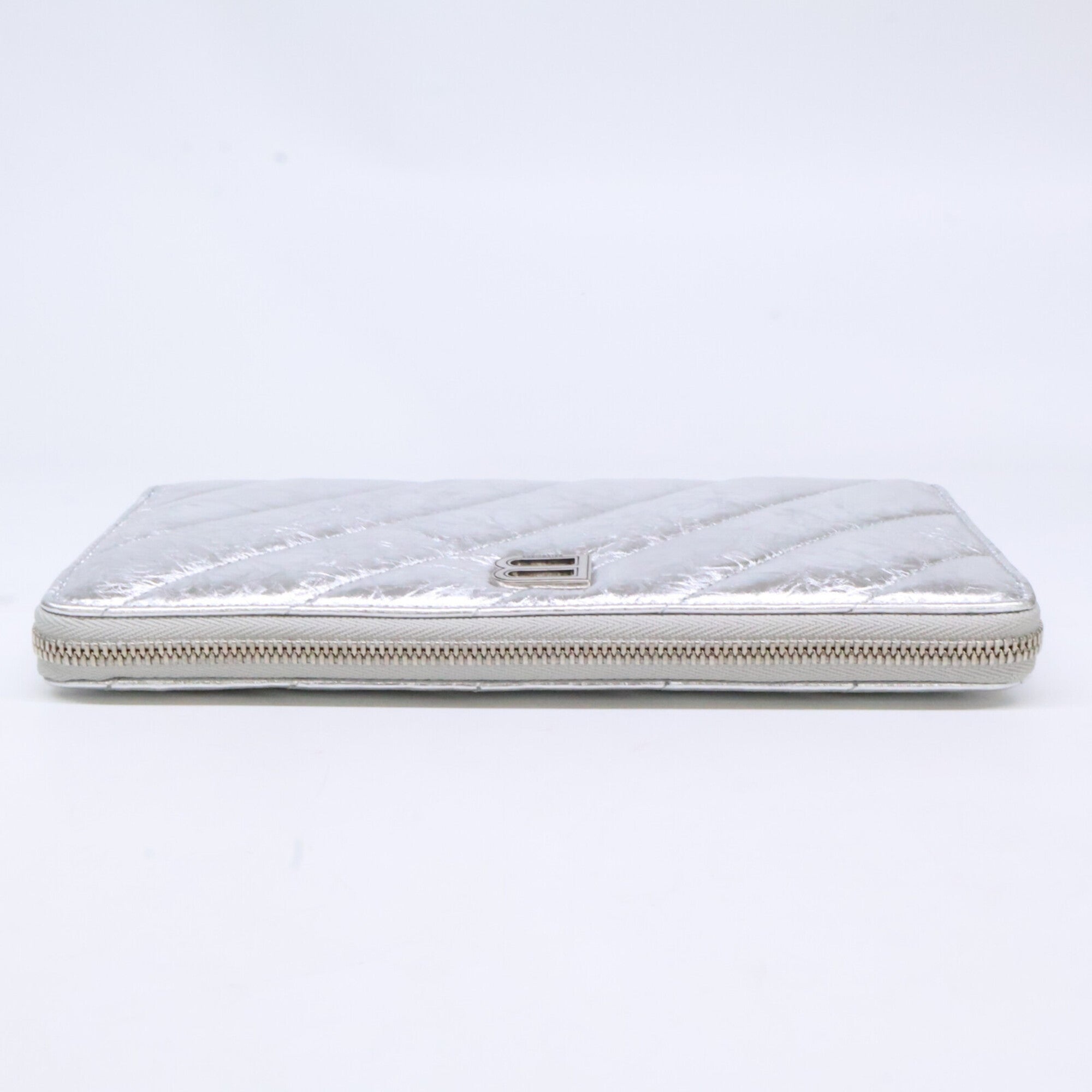 Balenciaga Silver Leather Long Wallet (Bi-Fold) (Pre-Owned)