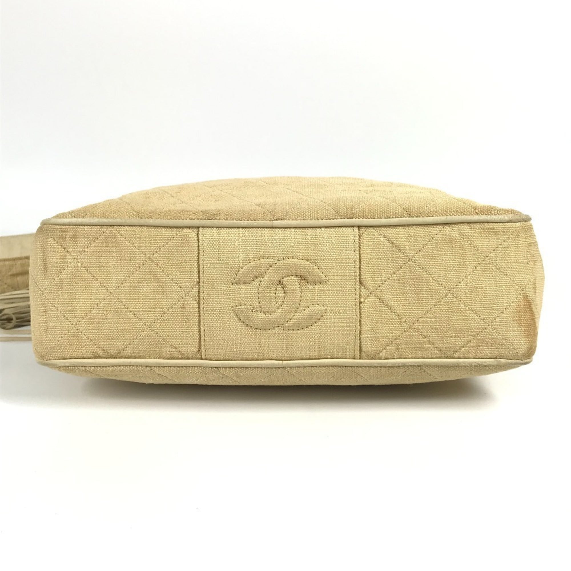 Chanel Matelasse Beige Canvas Shoulder Bag (Pre-Owned)