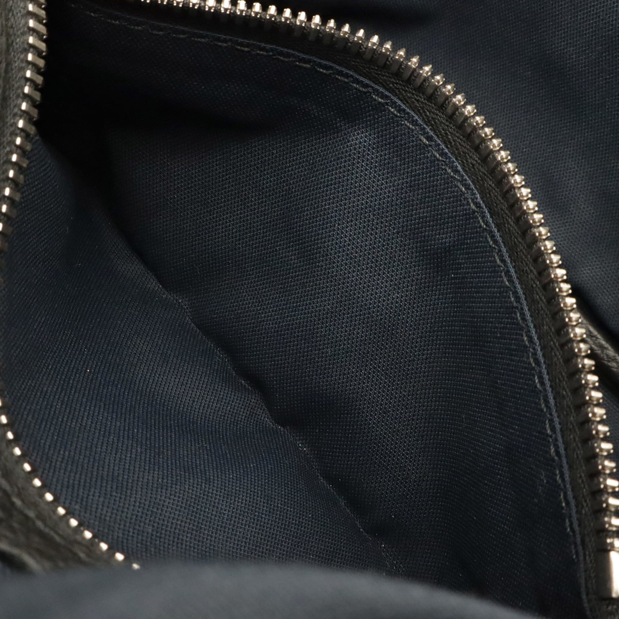 Hermes Black Togo Leather Shoulder Bag Sling Bag (Pre-Owned)
