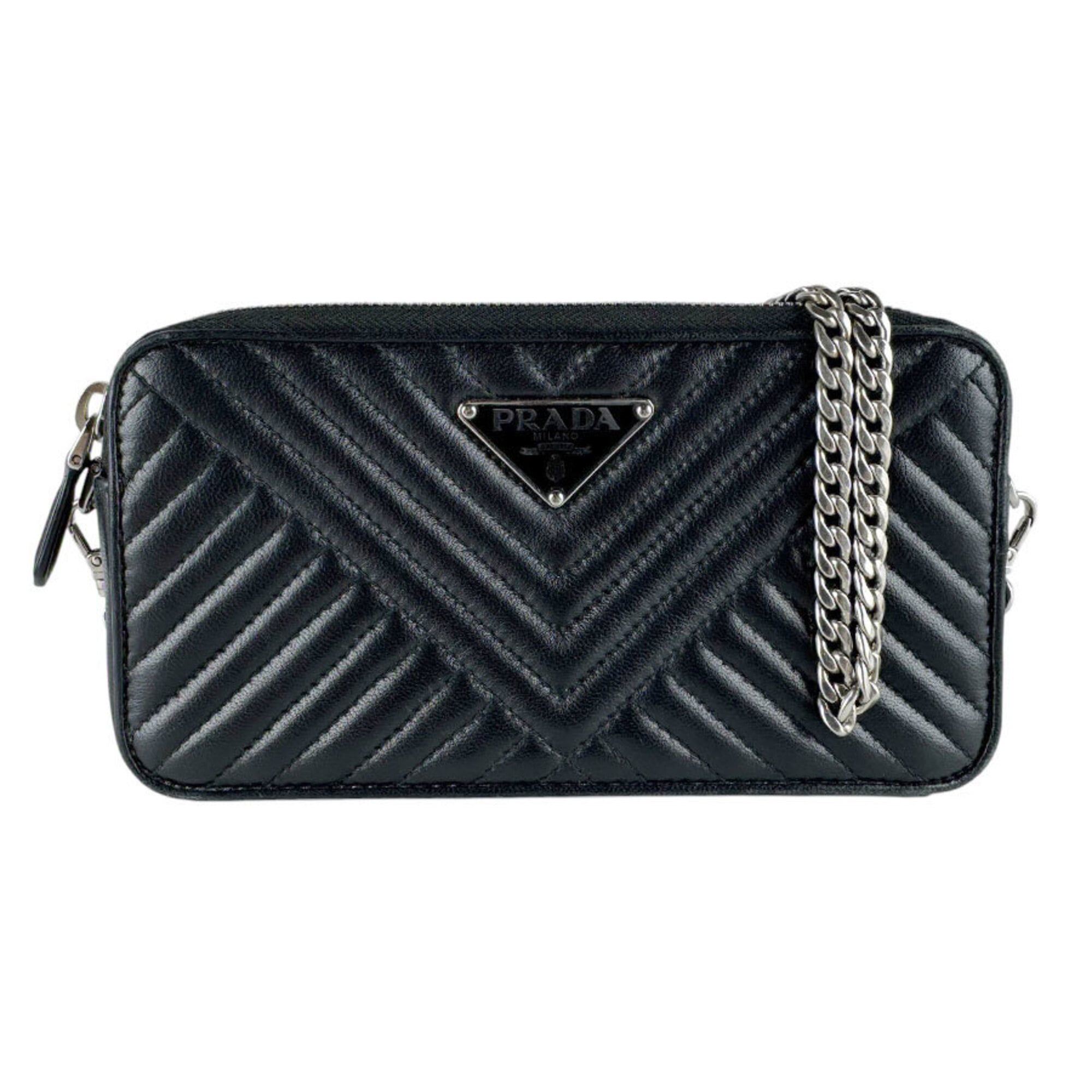 Prada Black Leather Shoulder Bag (Pre-Owned)