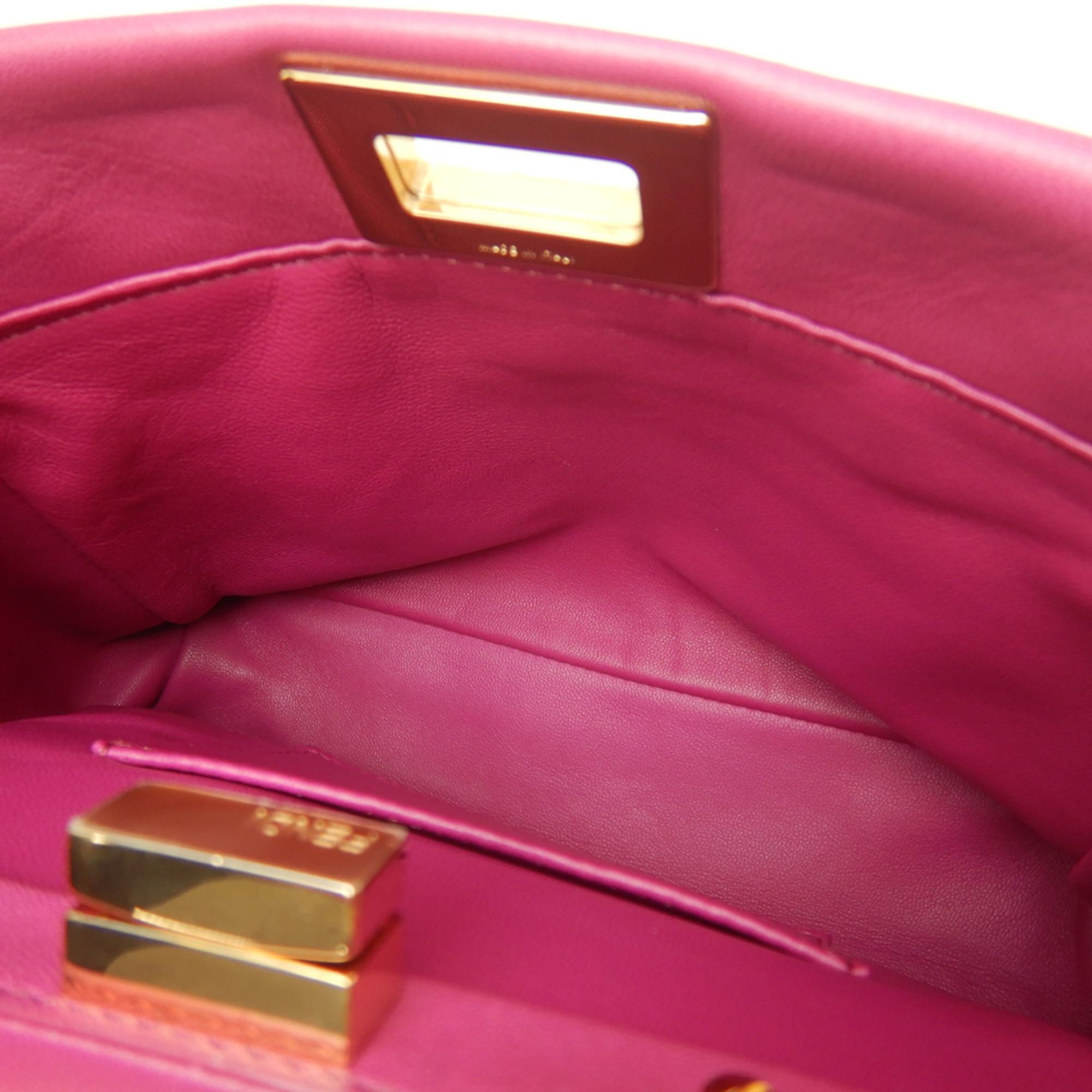 Fendi Pink Leather Handbag (Pre-Owned)