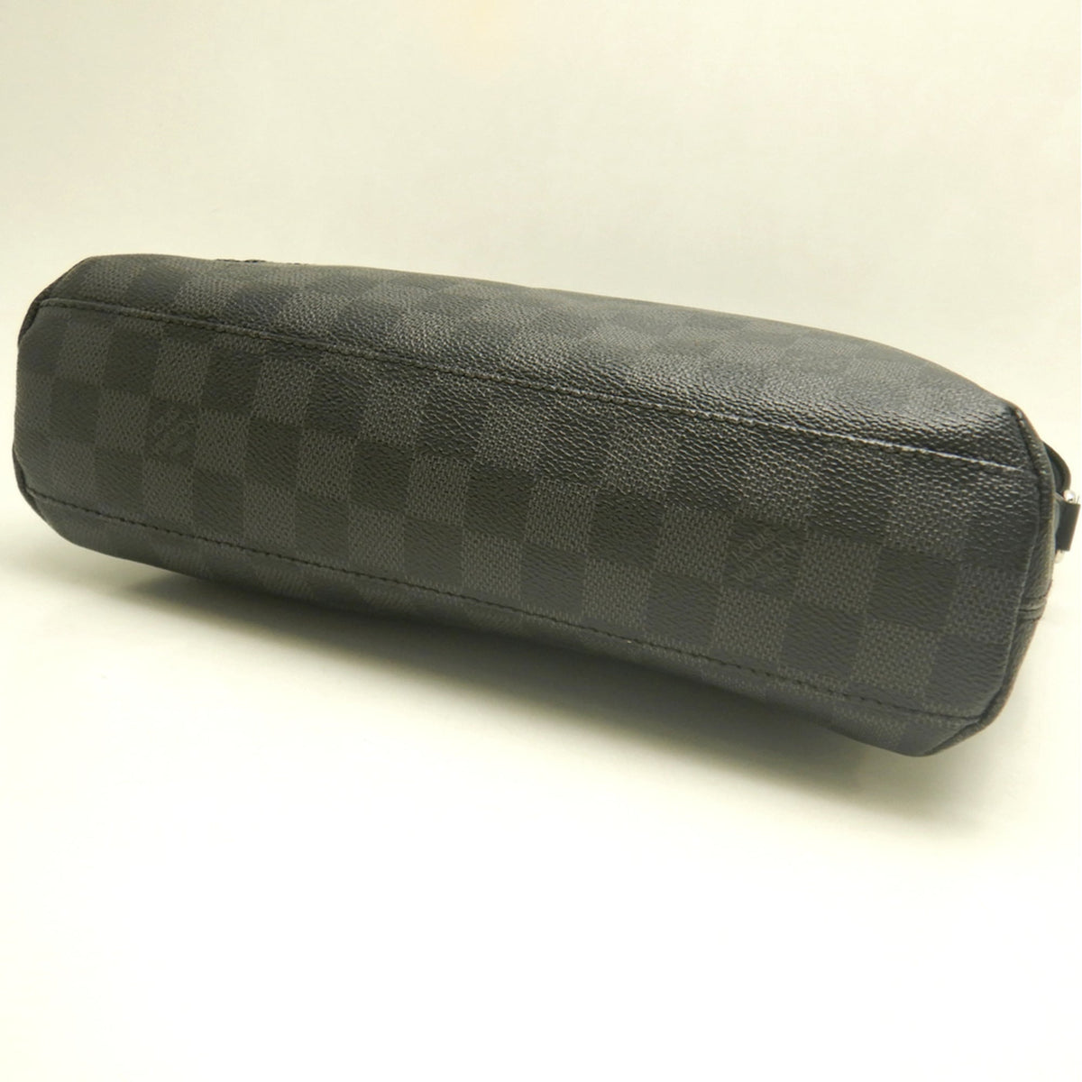 Louis Vuitton Damier Graphite Noir Damier Graphite Shoulder Bag (Pre-Owned)