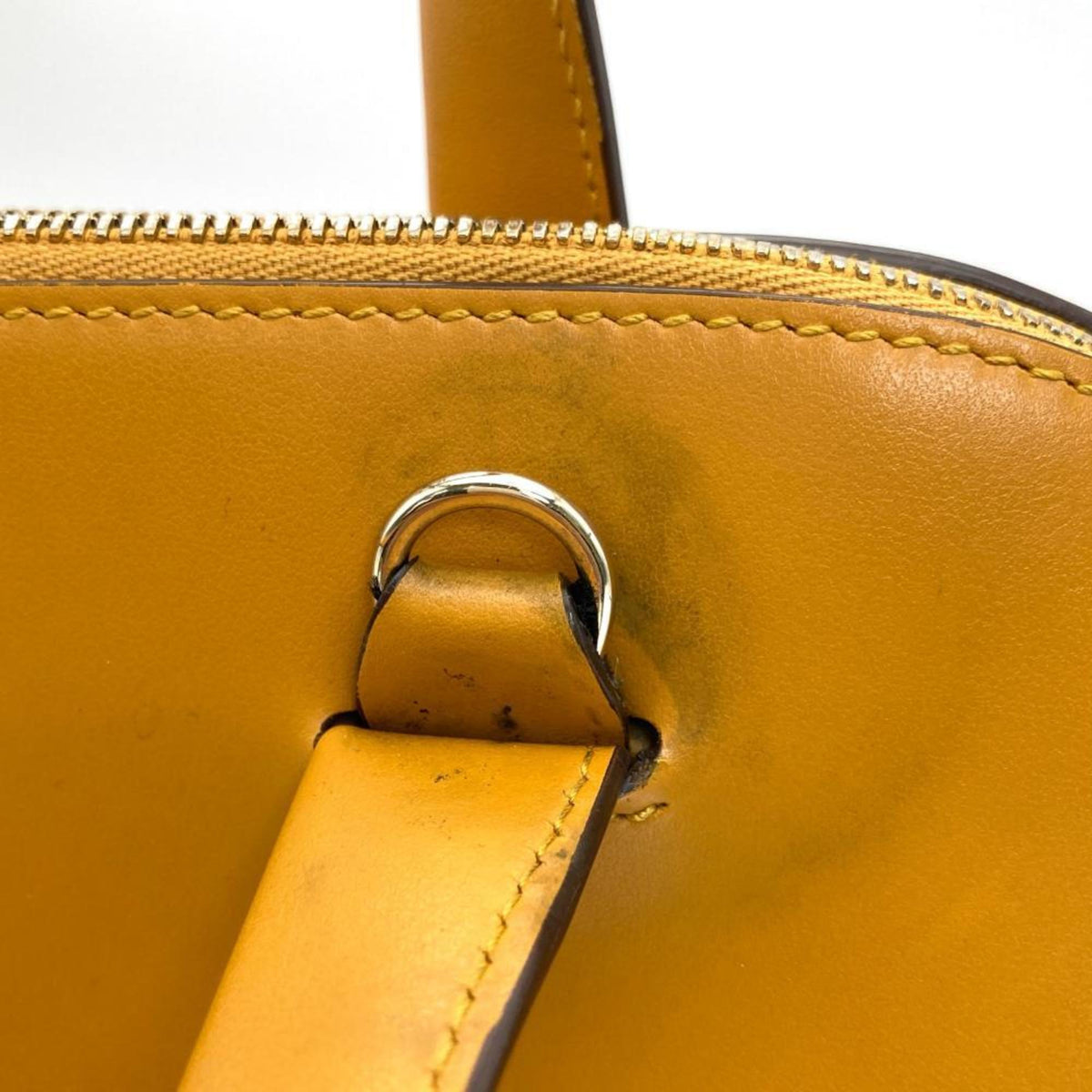 Cartier Camel Leather Handbag (Pre-Owned)