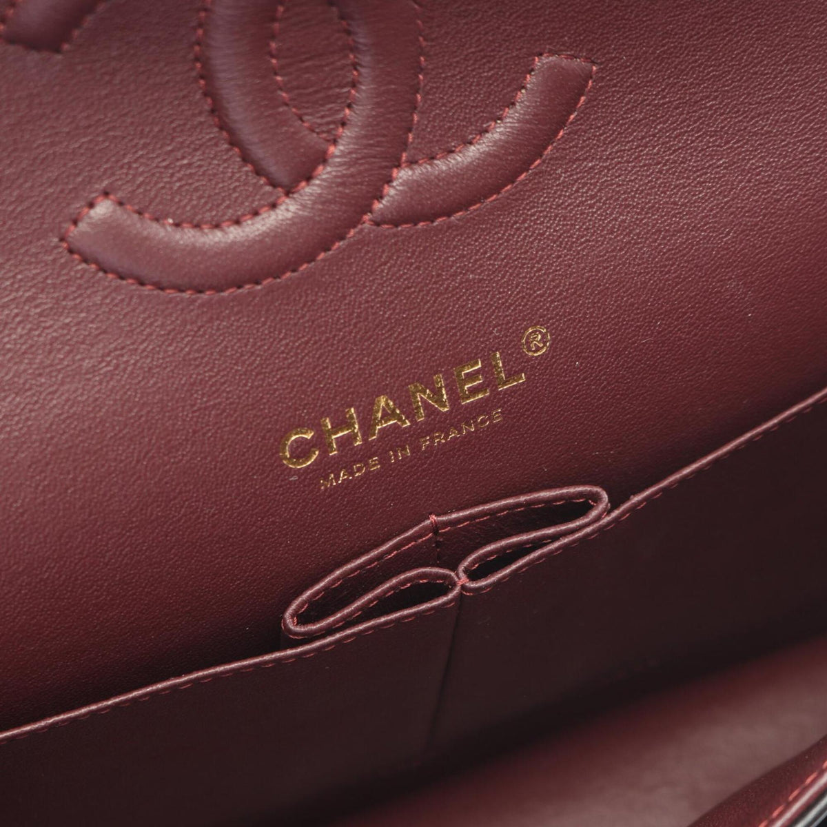 Chanel Black Leather Handbag Shoulder Bag (Pre-Owned)