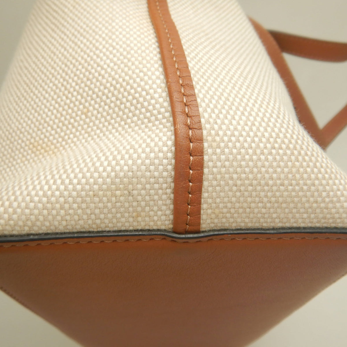 Loewe Beige Brown Canvas Leather Tote Bag (Pre-Owned)
