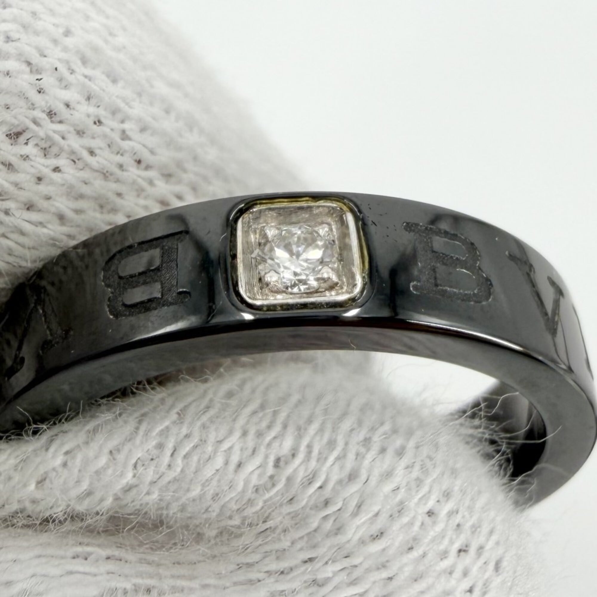 Bvlgari Bvlgari Bvlgari Black White Gold (18K) Ceramic Band Ring (Pre-Owned)