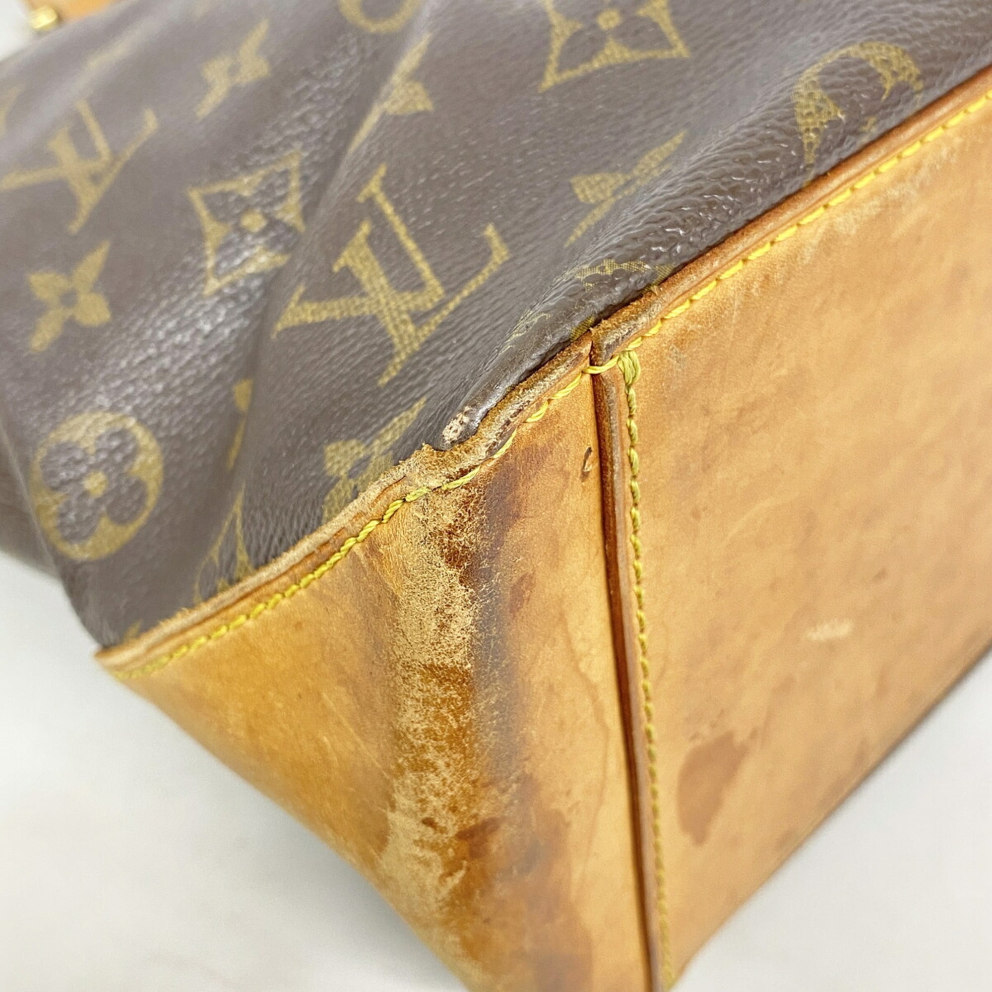 Louis Vuitton Brown Tote Bag (Pre-Owned)