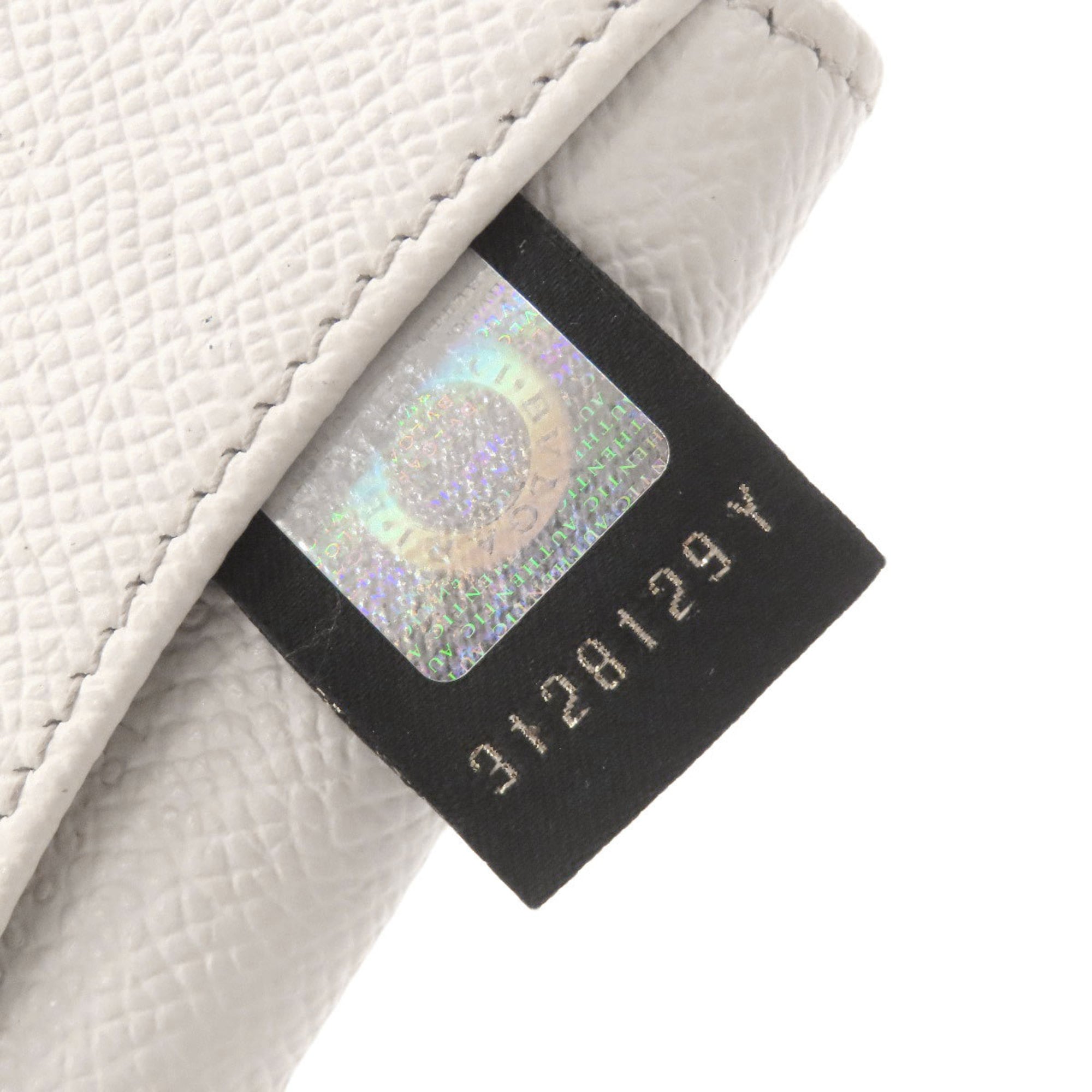 Bvlgari White Leather Coin Purse/Coin Case (Pre-Owned)