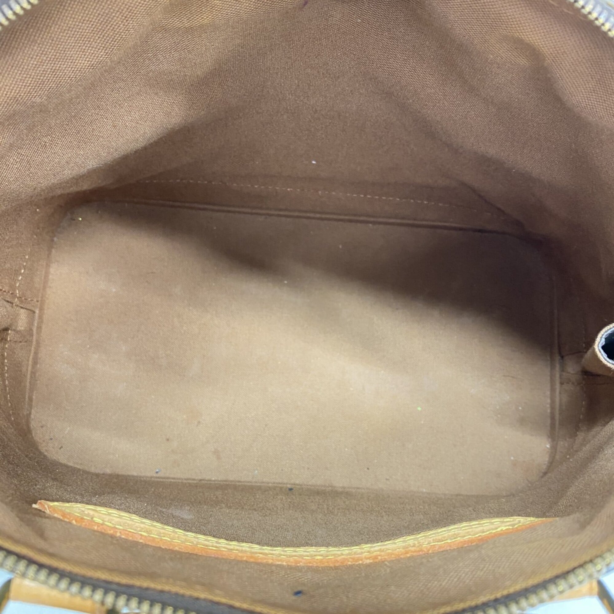 Louis Vuitton Brown Handbag (Pre-Owned)