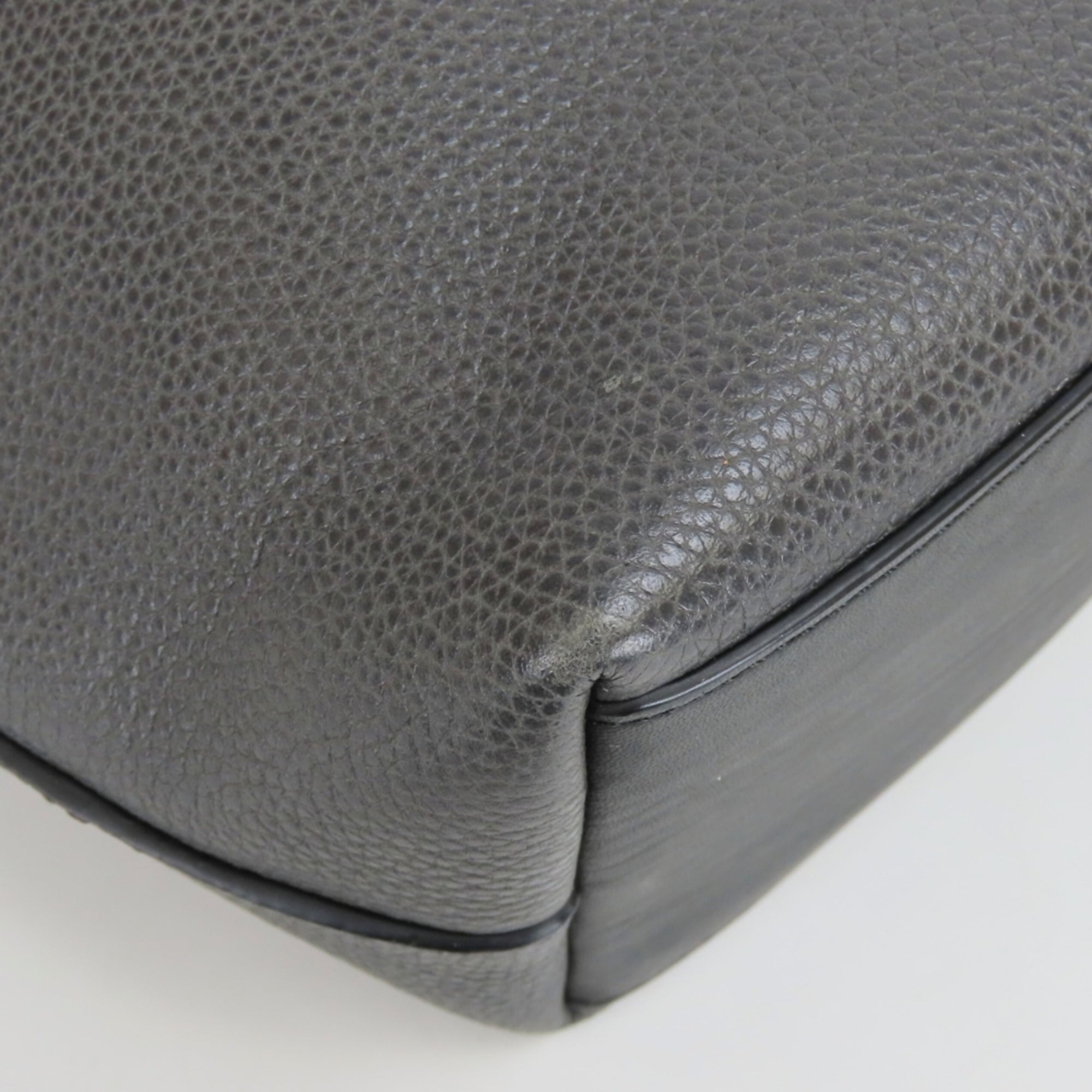 Coach Black Dark Gray Leather Shoulder Bag (Pre-Owned)