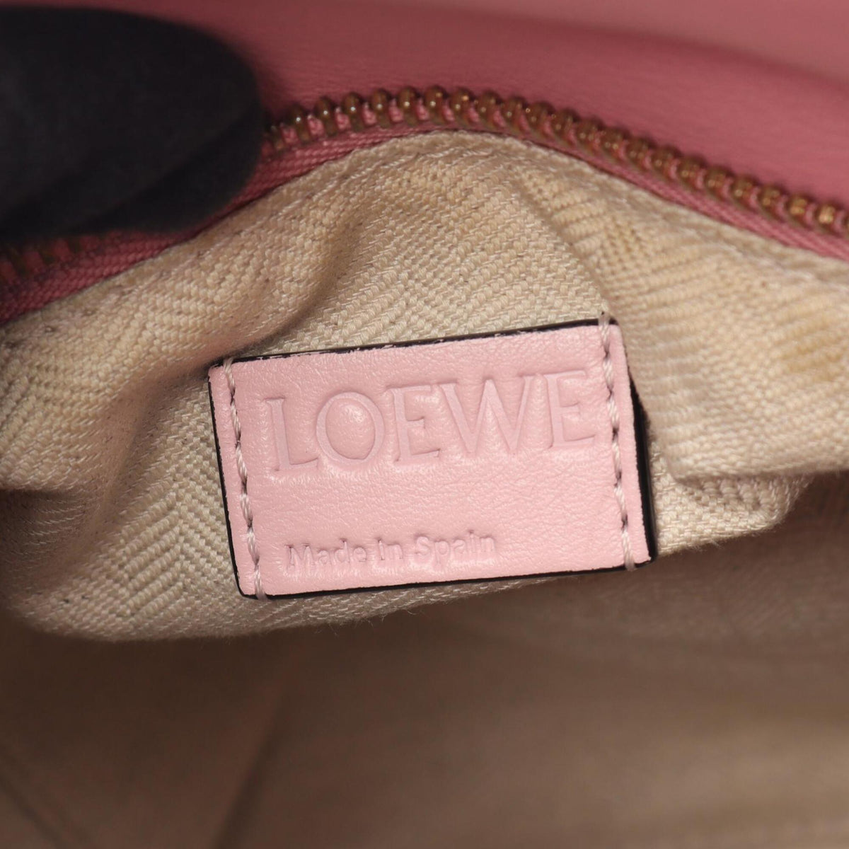 Loewe Pink Leather Handbag (Pre-Owned)