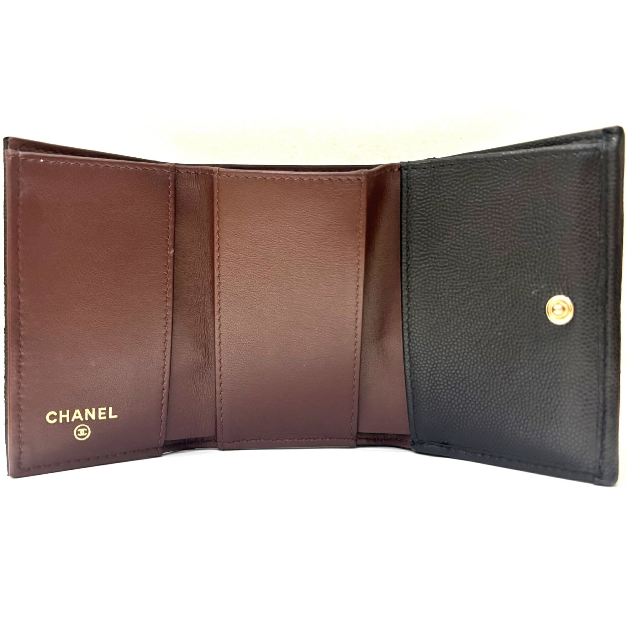 Chanel Black Grained Calfskin Wallet (Tri-Fold) (Pre-Owned)