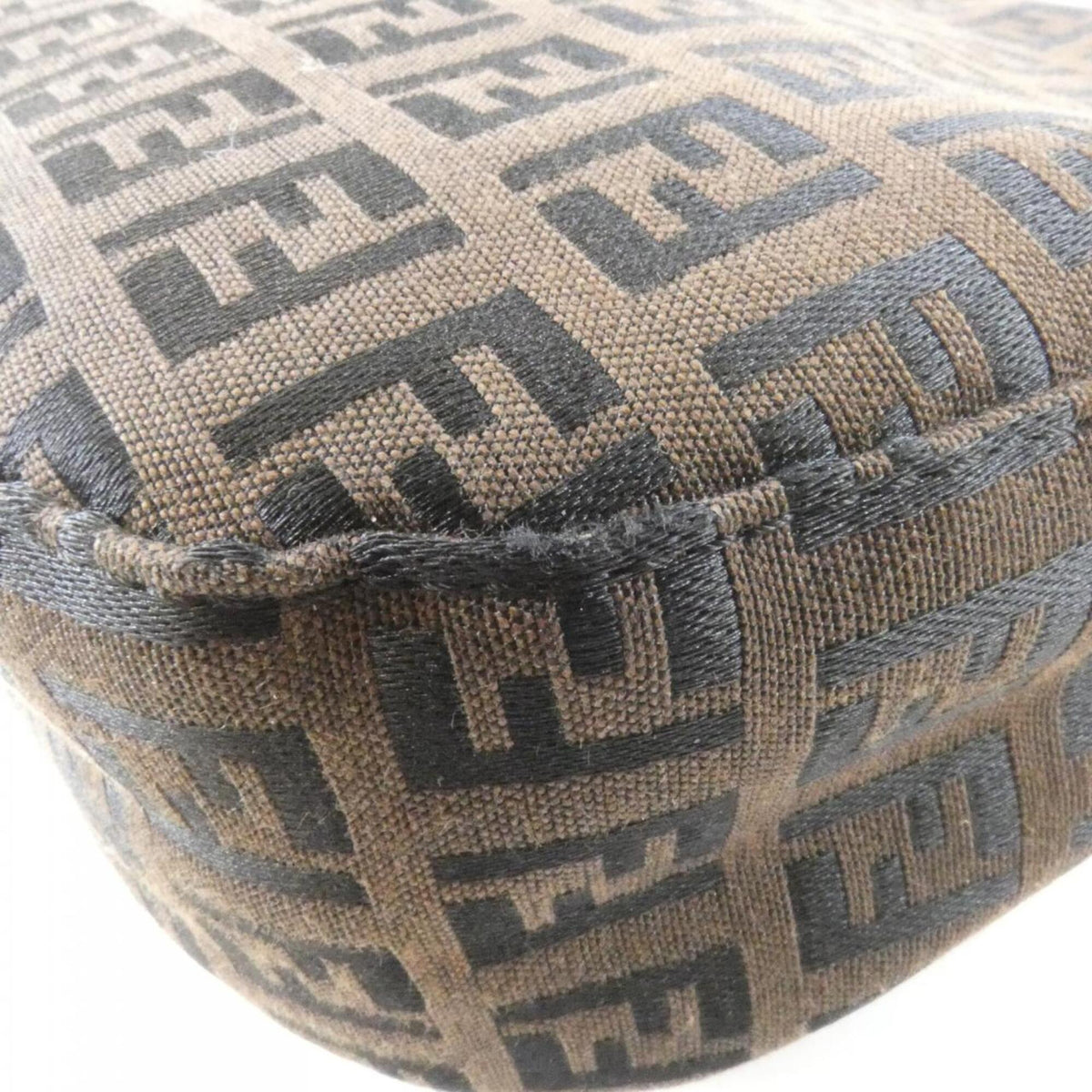 Fendi Black Brown Canvas Shoulder Bag (Pre-Owned)