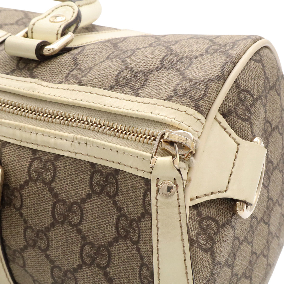 Gucci Cream Grayish Gg Supreme Handbag (Pre-Owned)