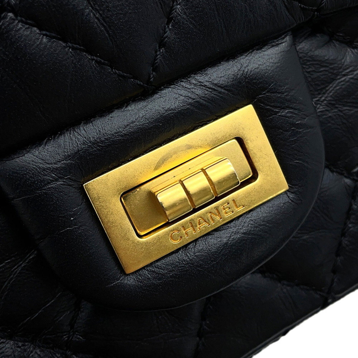 Chanel Matelasse Black Leather Handbag Shoulder Bag (Pre-Owned)