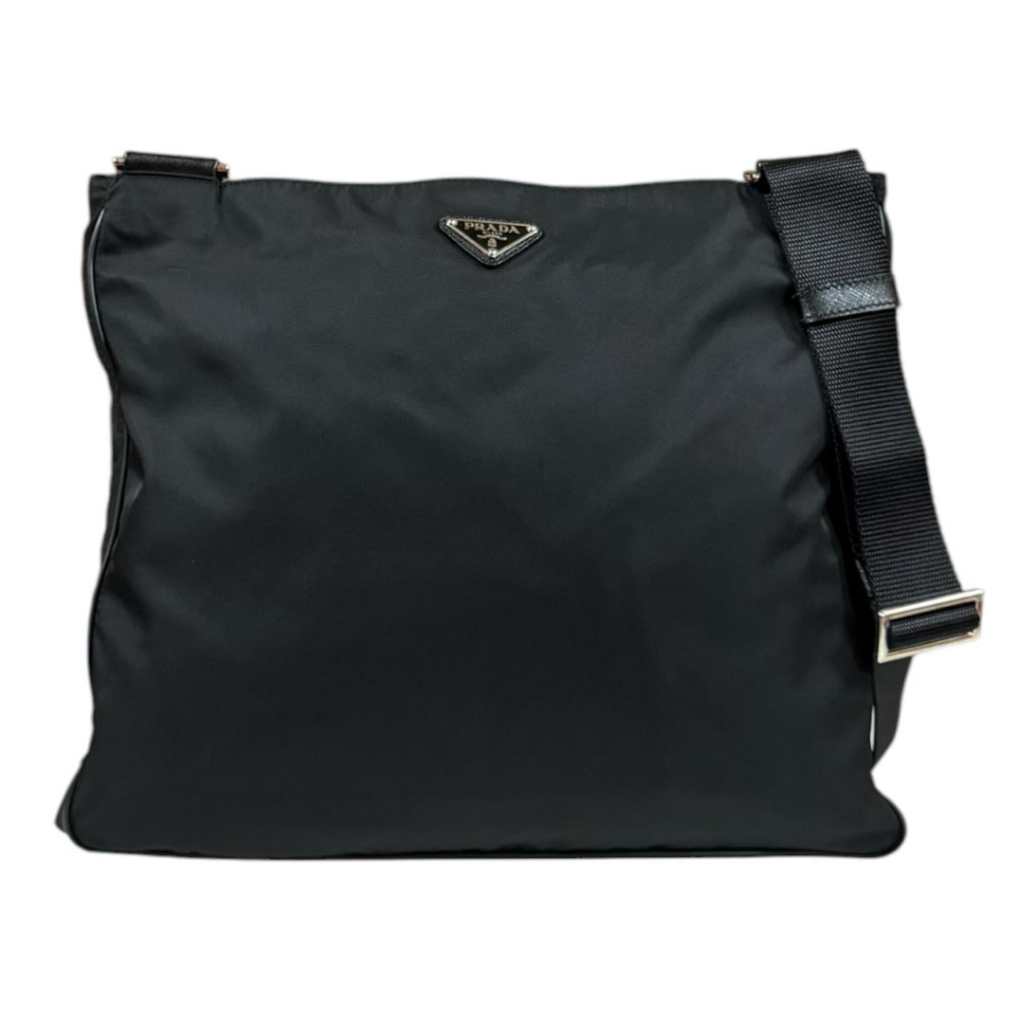 Prada Black Nylon Shoulder Bag (Pre-Owned)