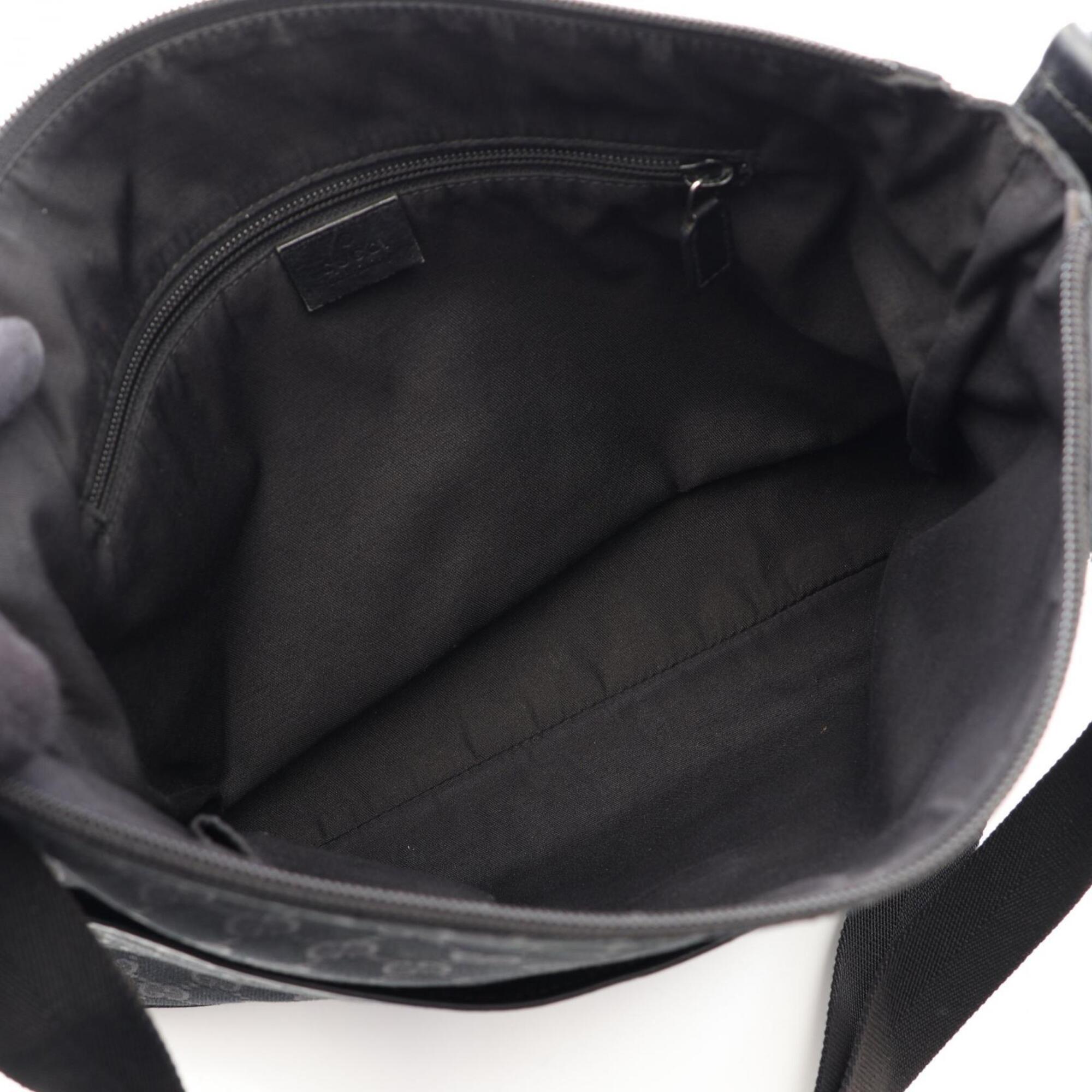 Gucci Black Canvas Leather Handbag Shoulder Bag (Pre-Owned)