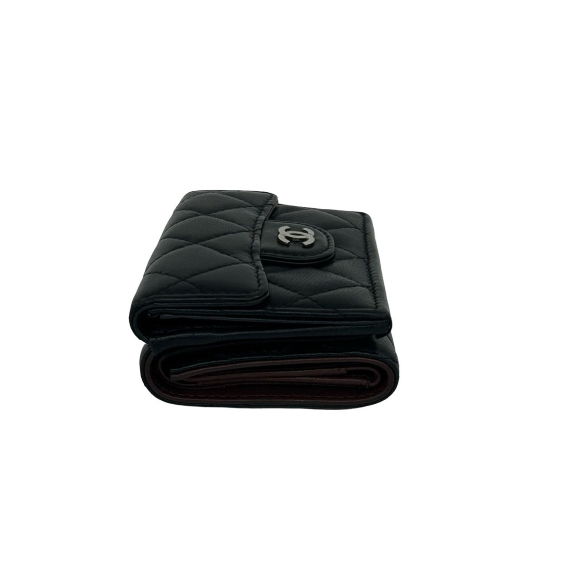 Chanel Black Leather Wallet (Tri-Fold) (Pre-Owned)