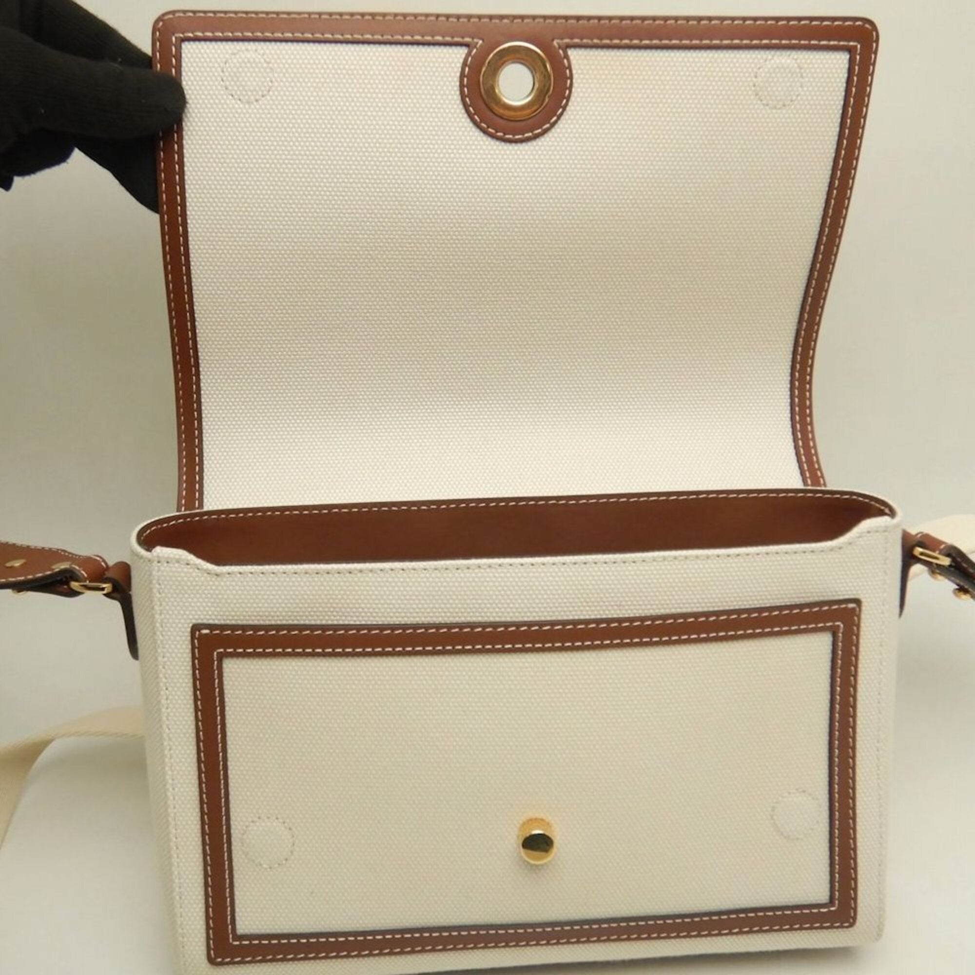Burberry Gold Canvas Leather Shoulder Bag (Pre-Owned)