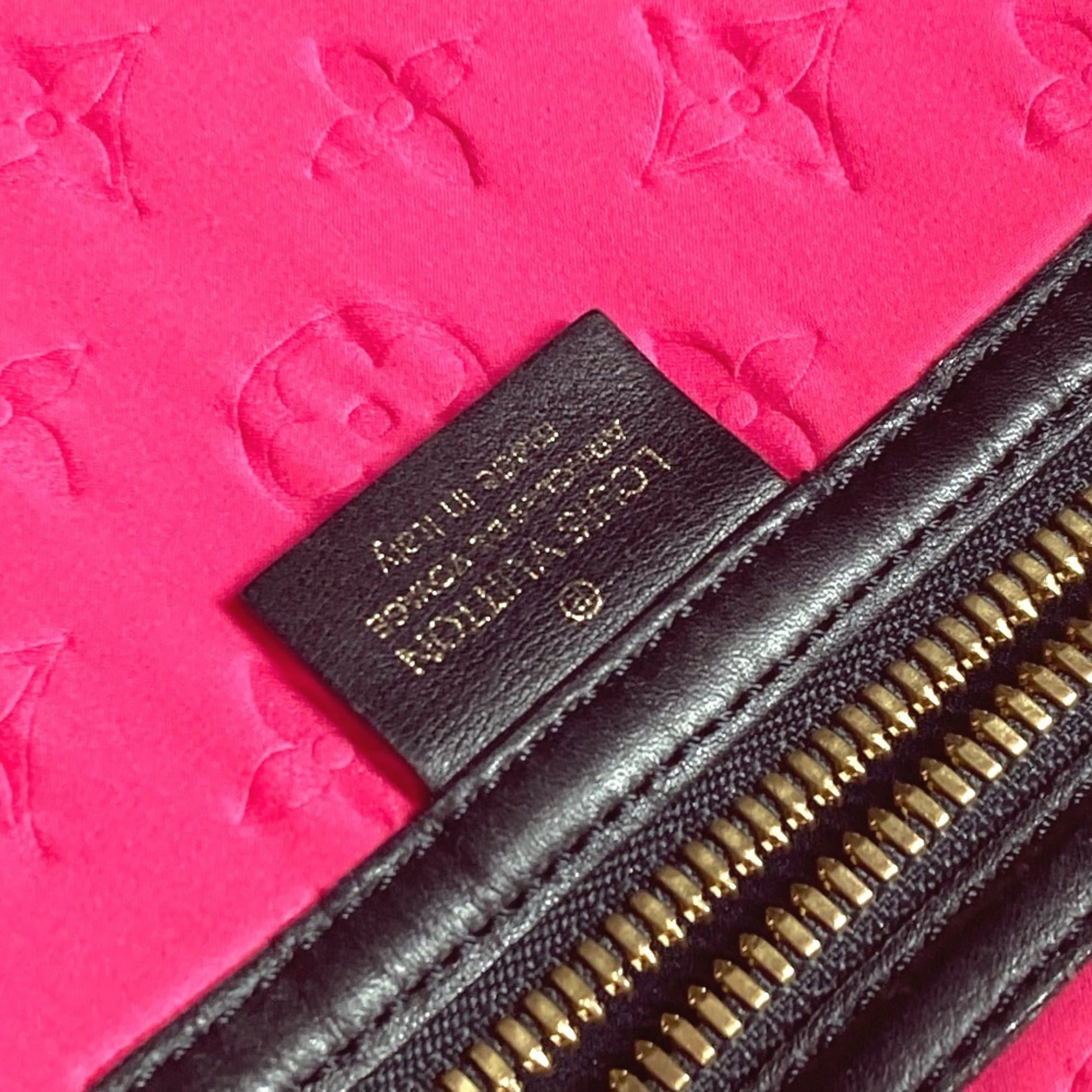 Louis Vuitton Black Pink Microfiber Shoulder Bag Tote Bag (Pre-Owned)