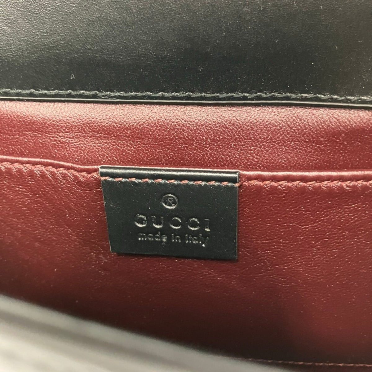 Gucci Black Leather Shoulder Bag (Pre-Owned)