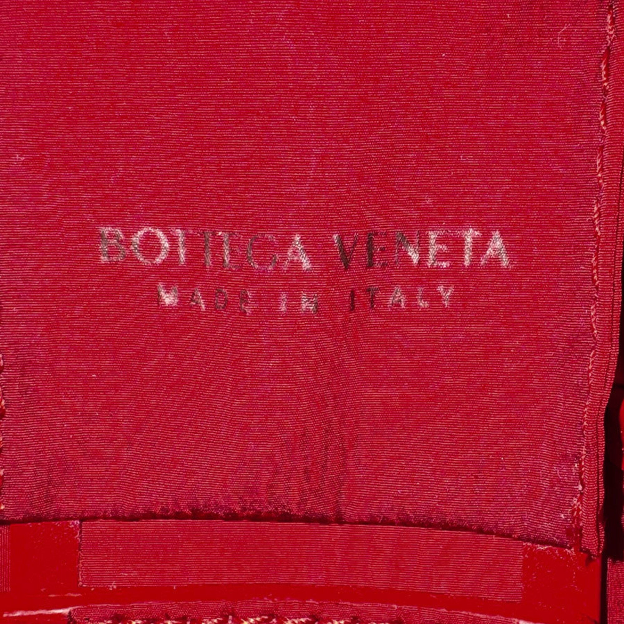 Bottega Veneta Red Color Leather Shoulder Bag (Pre-Owned)