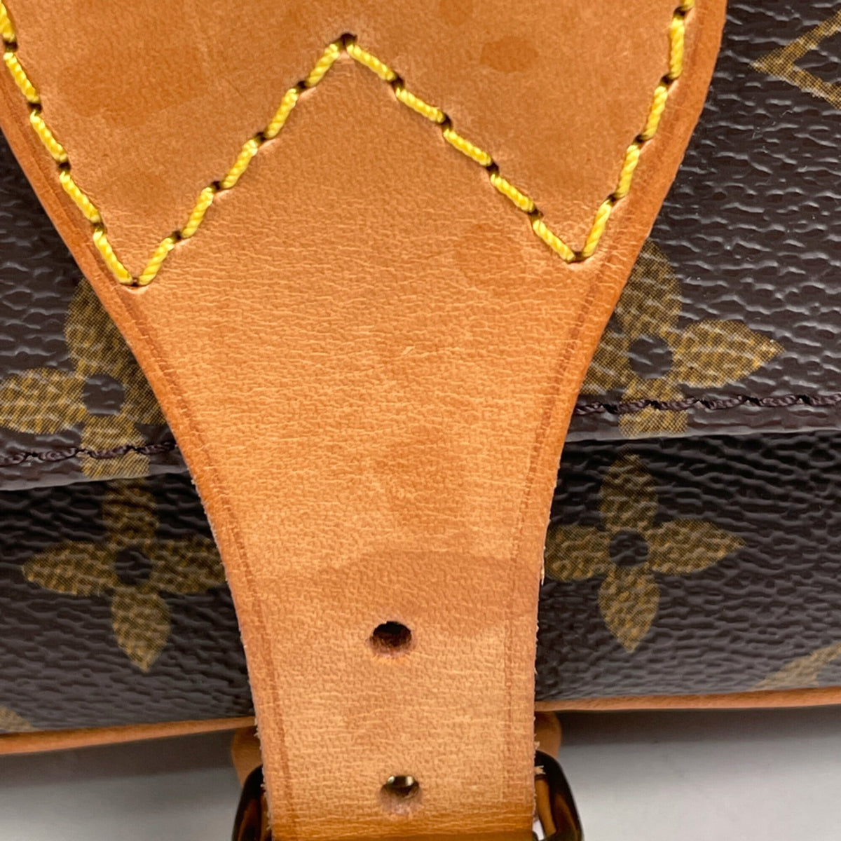 Louis Vuitton Brown Monogram Shoulder Bag (Pre-Owned)