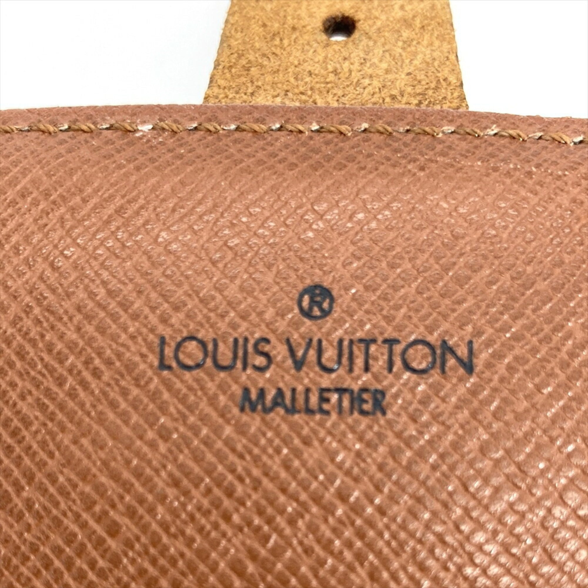 Louis Vuitton Brown Monogram Monogram Shoulder Bag (Pre-Owned)