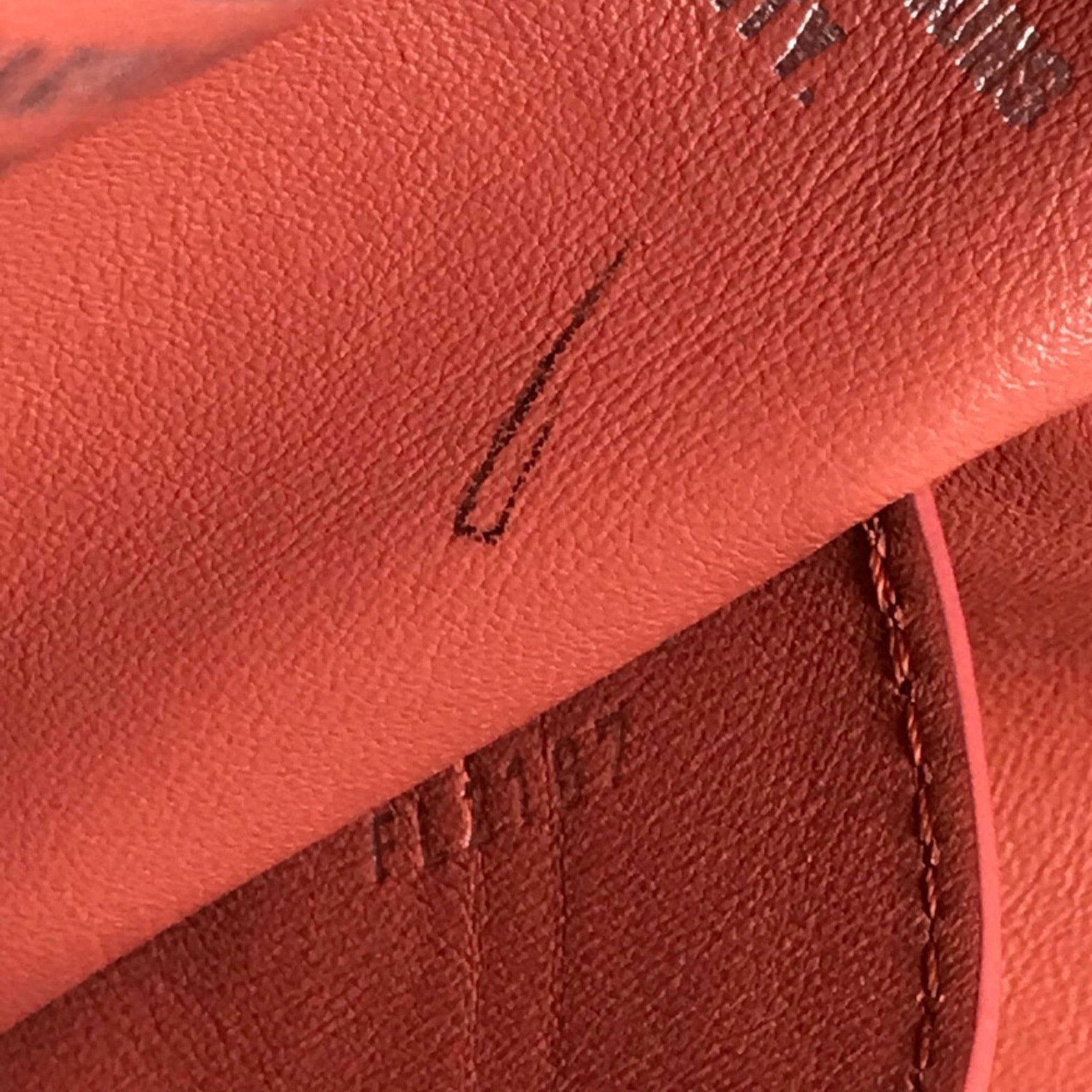 Louis Vuitton Khaki Pink Leather Backpack (Pre-Owned)